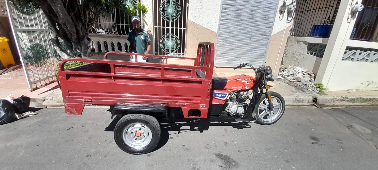 otros vehiculos - vendo motor volteo buen precio está en buenas condiciones  0