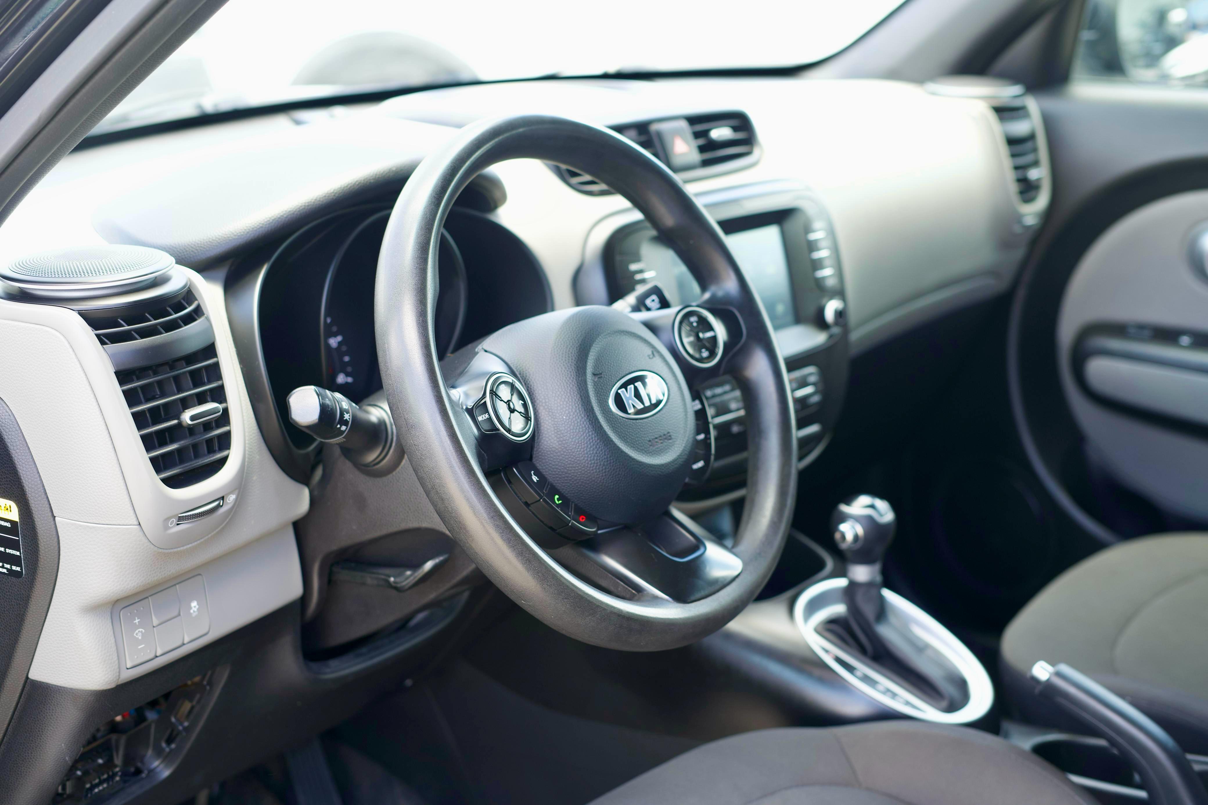 carros - Kia Soul 2019  3
