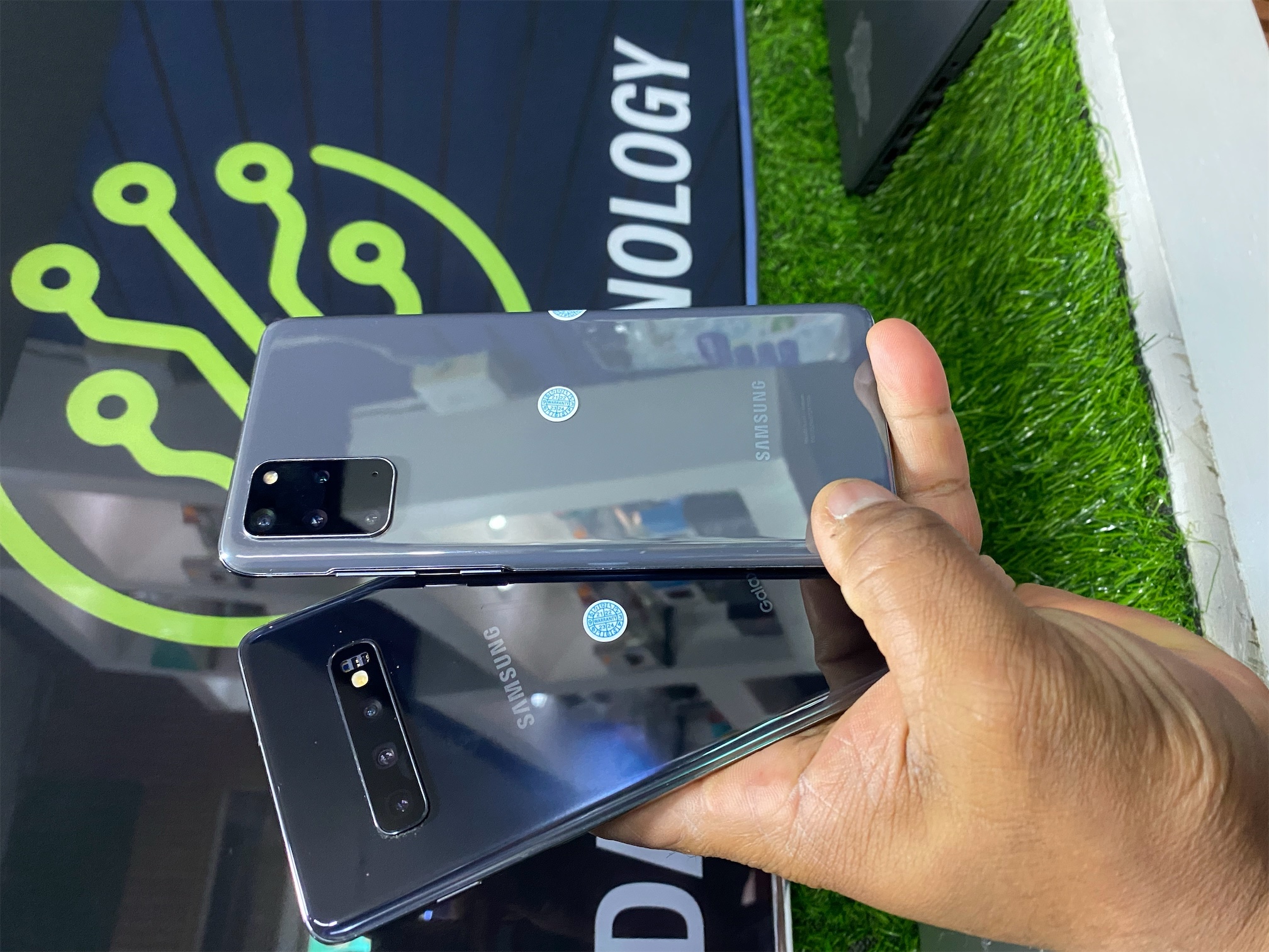 celulares y tabletas - samsung galaxy s10+ s20+ 0