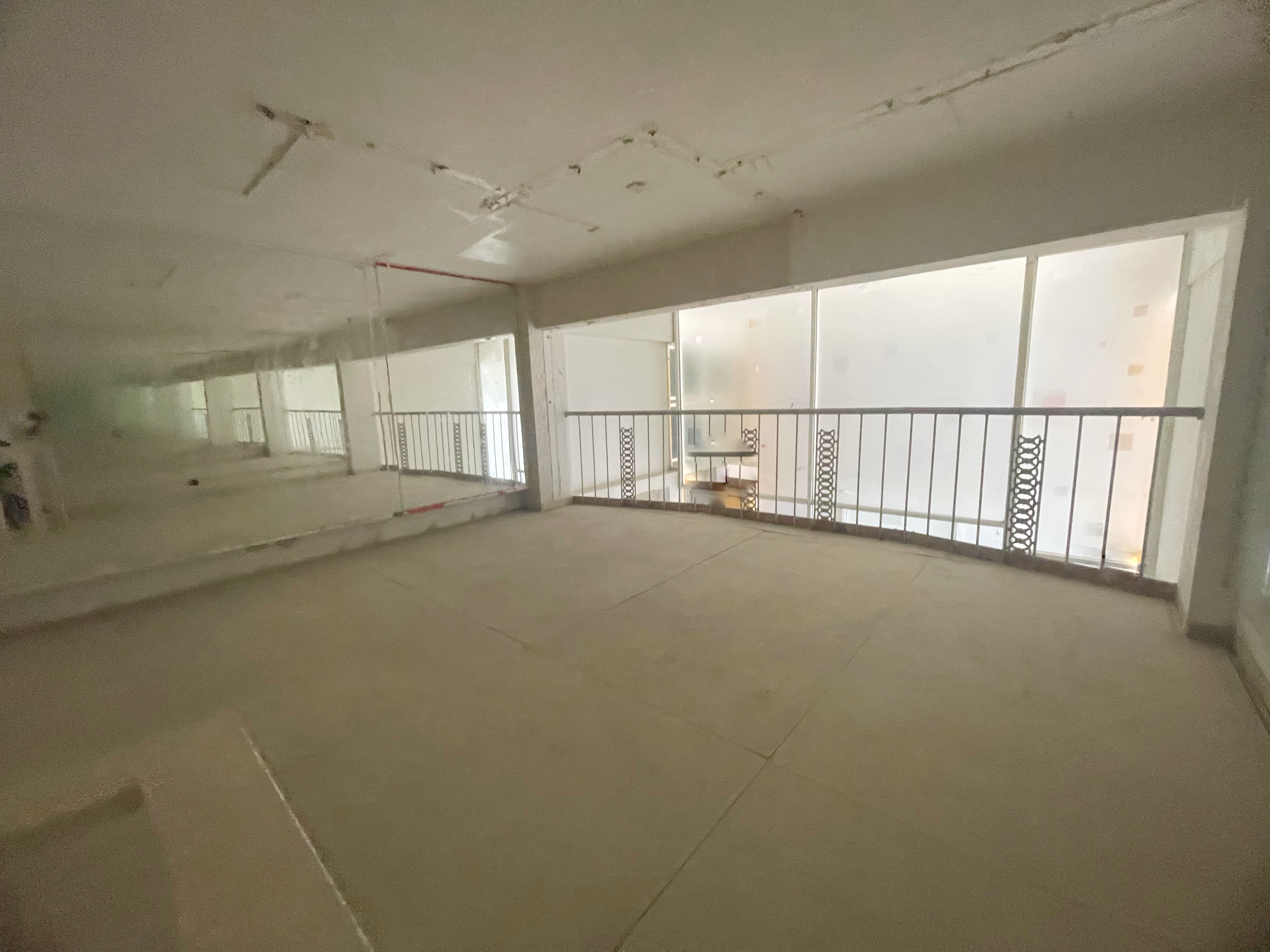 oficinas y locales comerciales - Alquiler local comercial en el millon 3