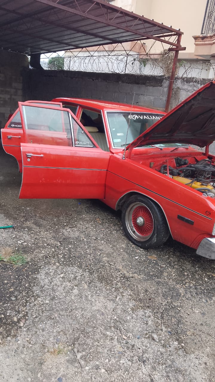 carros - Vendo este Dodge Valiant 74 Excelente condiciones 5