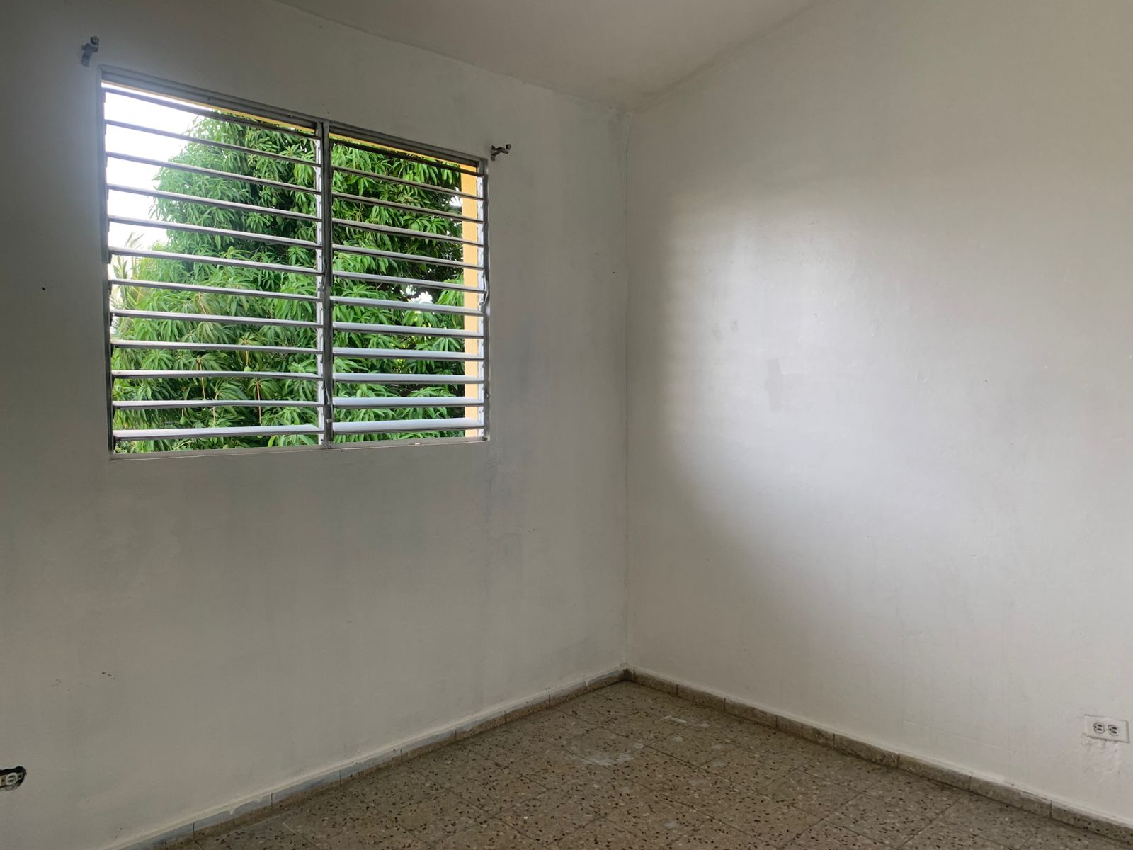 apartamentos - Apartamento en renta en Los Reyes  4
