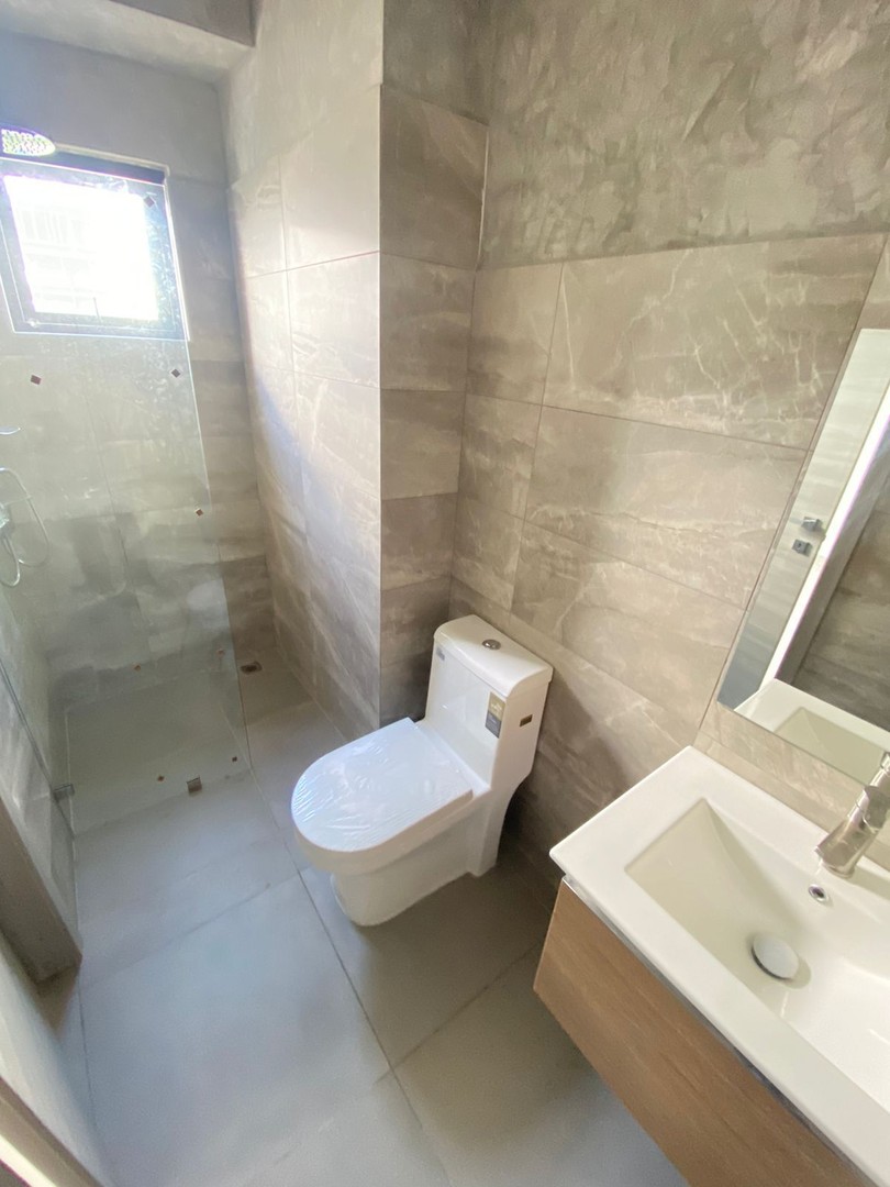 apartamentos - Renacimiento Alquiler Amplio apartamento en una zona muy tranquila y segura. 8