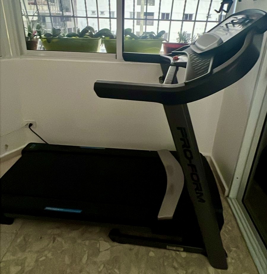 deportes - Caminadora de Eléctrica ProForm Sport 5.0 plegable.. precio negociable 3