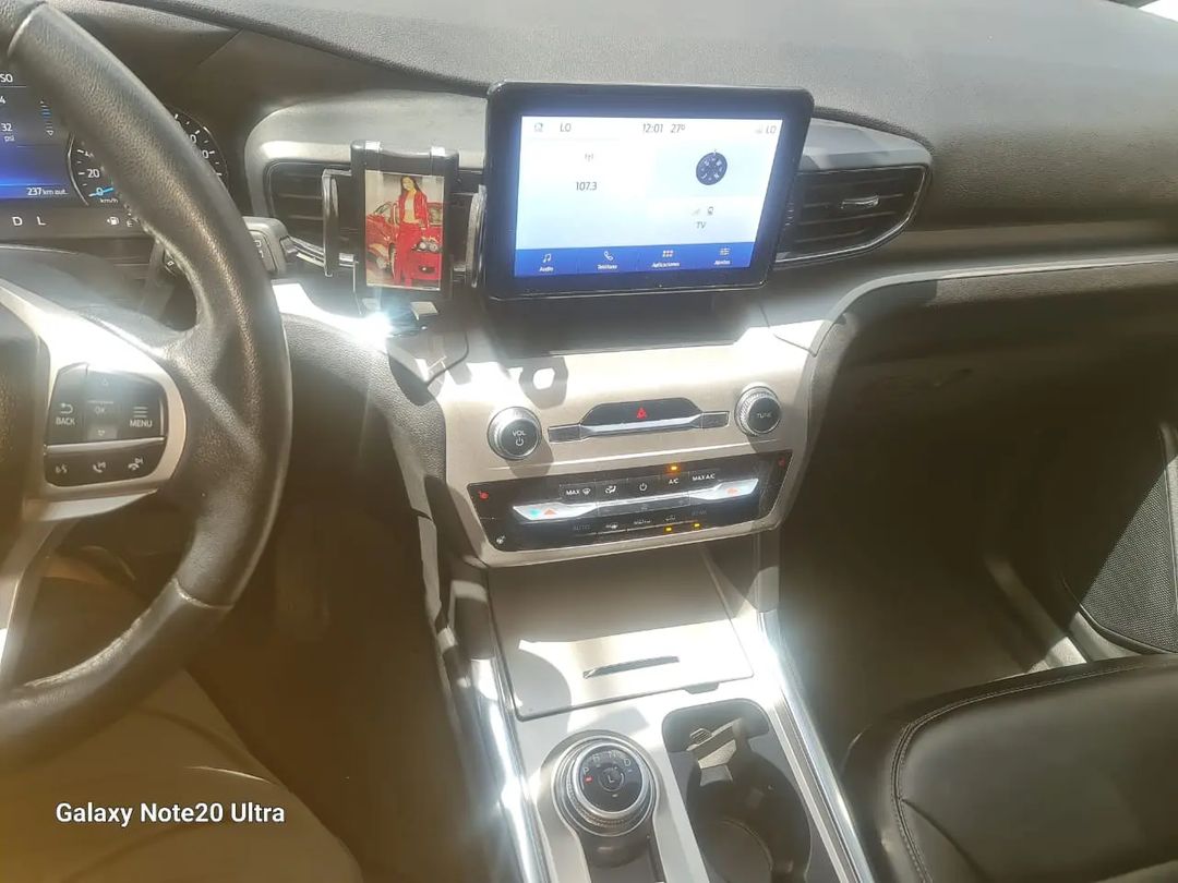 jeepetas y camionetas - yipeta ford XLT año 2022
único dueño  8