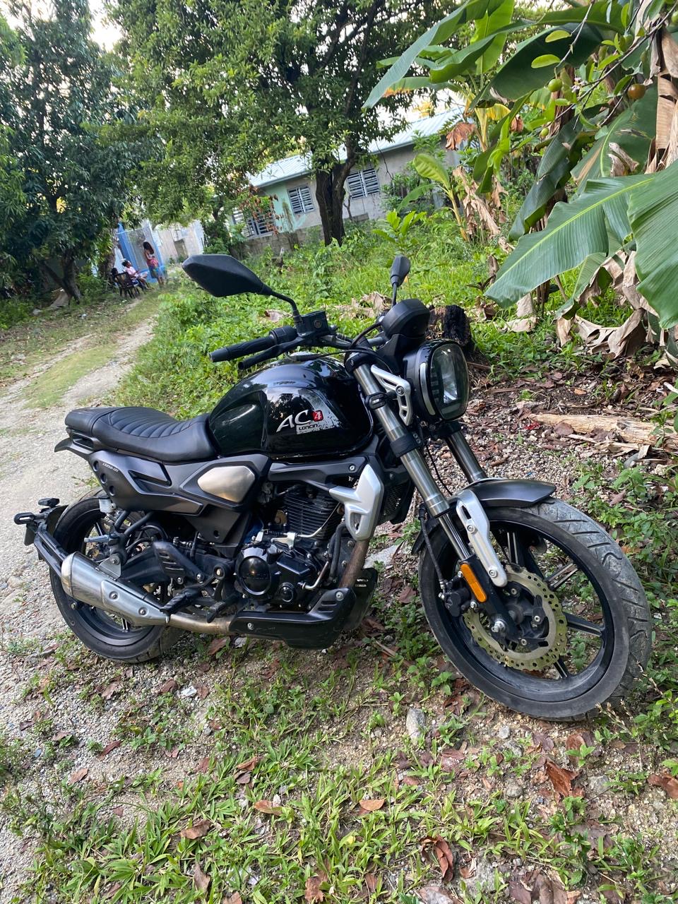 motores y pasolas - Vendo Loncin AC4 2022  3