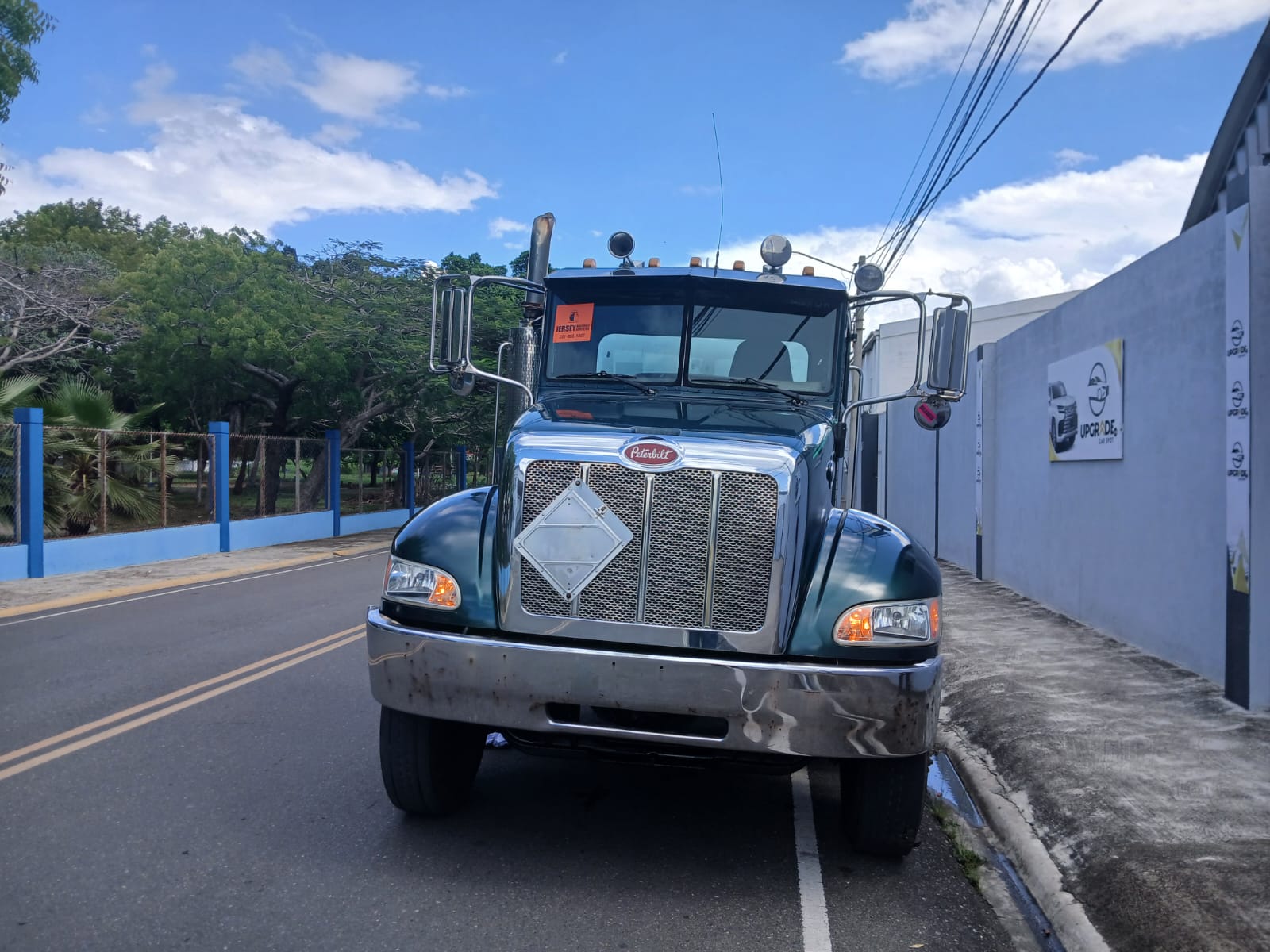 camiones y vehiculos pesados - Camión sinterna GLP capacidad de 5000 3