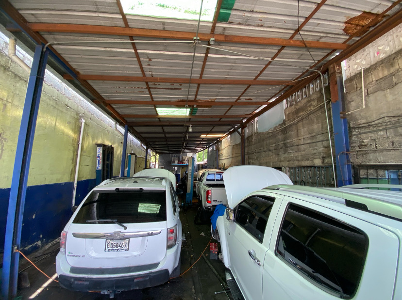 oficinas y locales comerciales - se vende propiedad  2