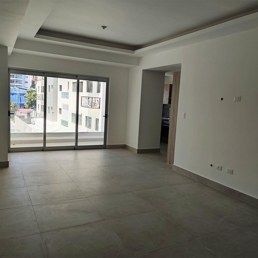 apartamentos - Apartamento en alquiler con linea blanca en Evaristo Morales
 2