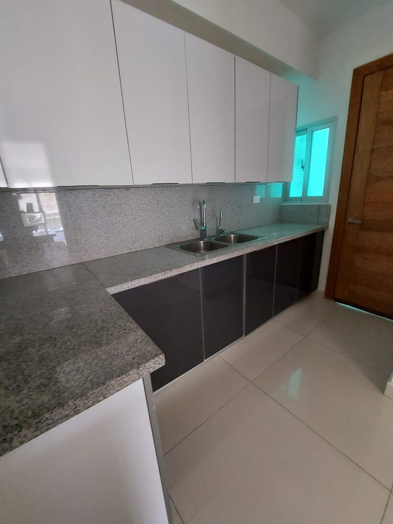 apartamentos -  apartamento en Naco con excelente area social 8