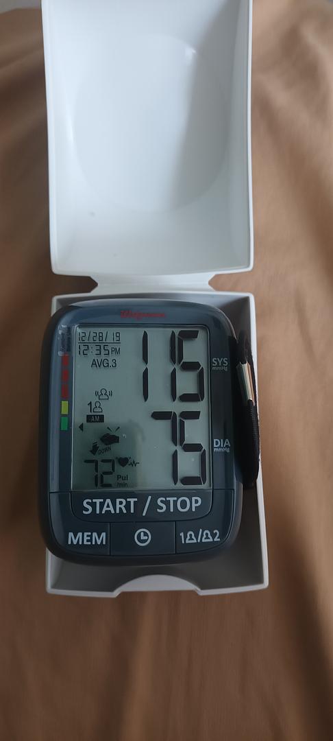 equipos profesionales - Medidor de presion arterial de muñeca 