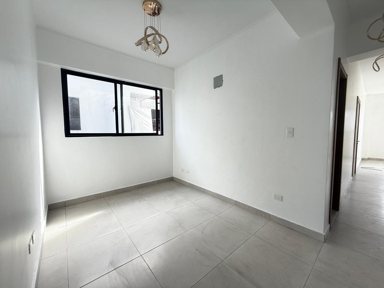 apartamentos - Millón dos hab dos parqueos 2.5 baños servicio  0