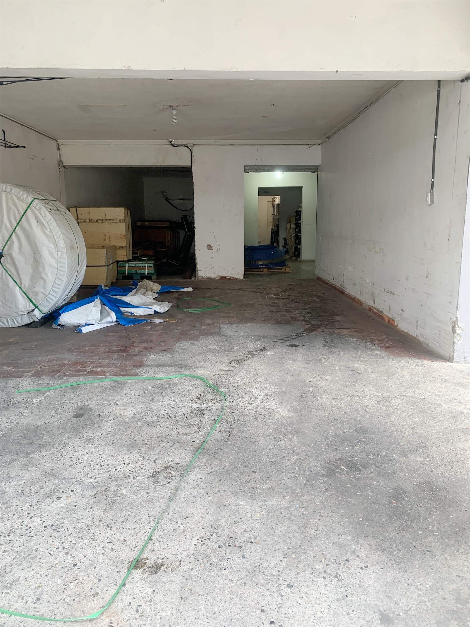 oficinas y locales comerciales - Local de oportunidad en venta 3