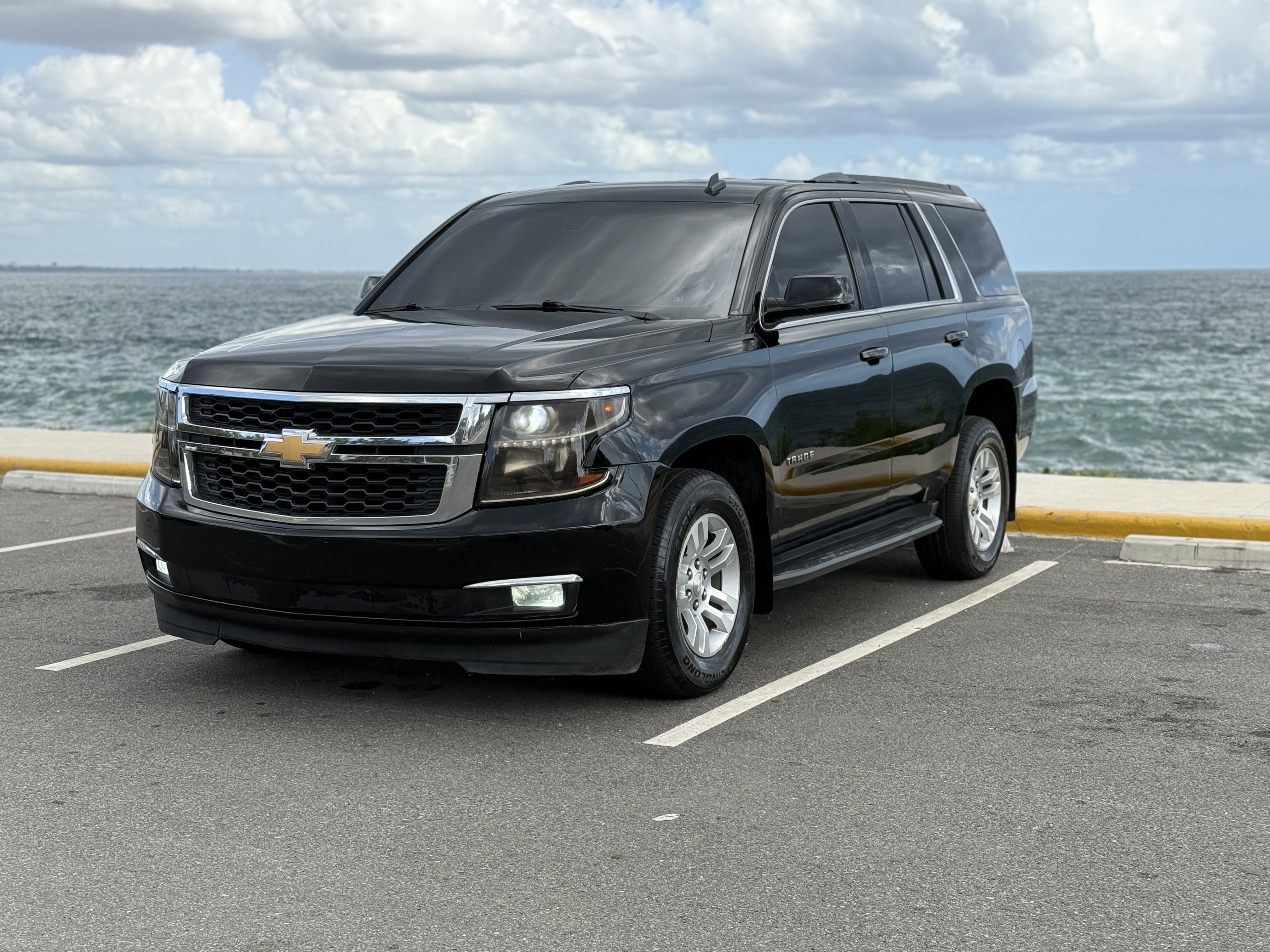 jeepetas y camionetas - Chevrolet Tahoe LS 2017