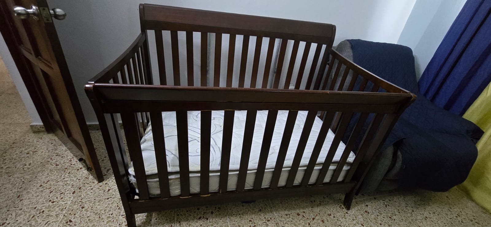 muebles - Cuna para Bebe y colchón 