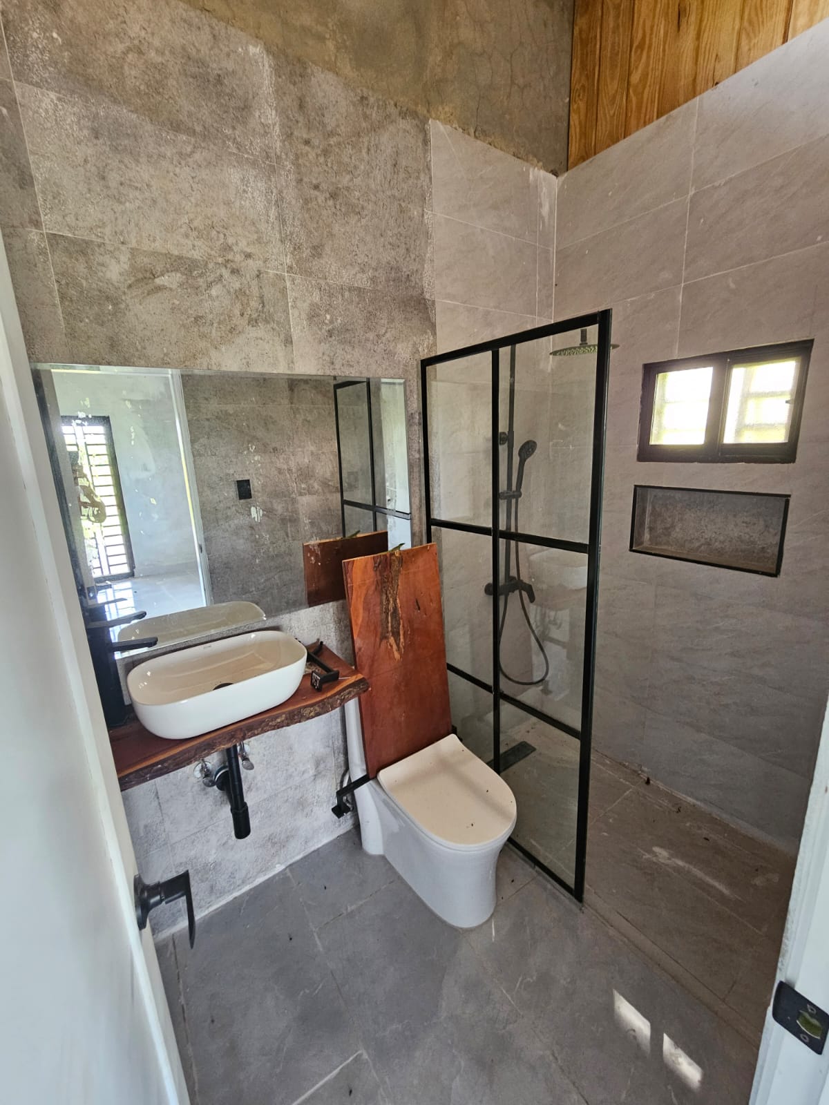 casas vacacionales y villas - Hermosa Casa de Campo en Monte Plata 6