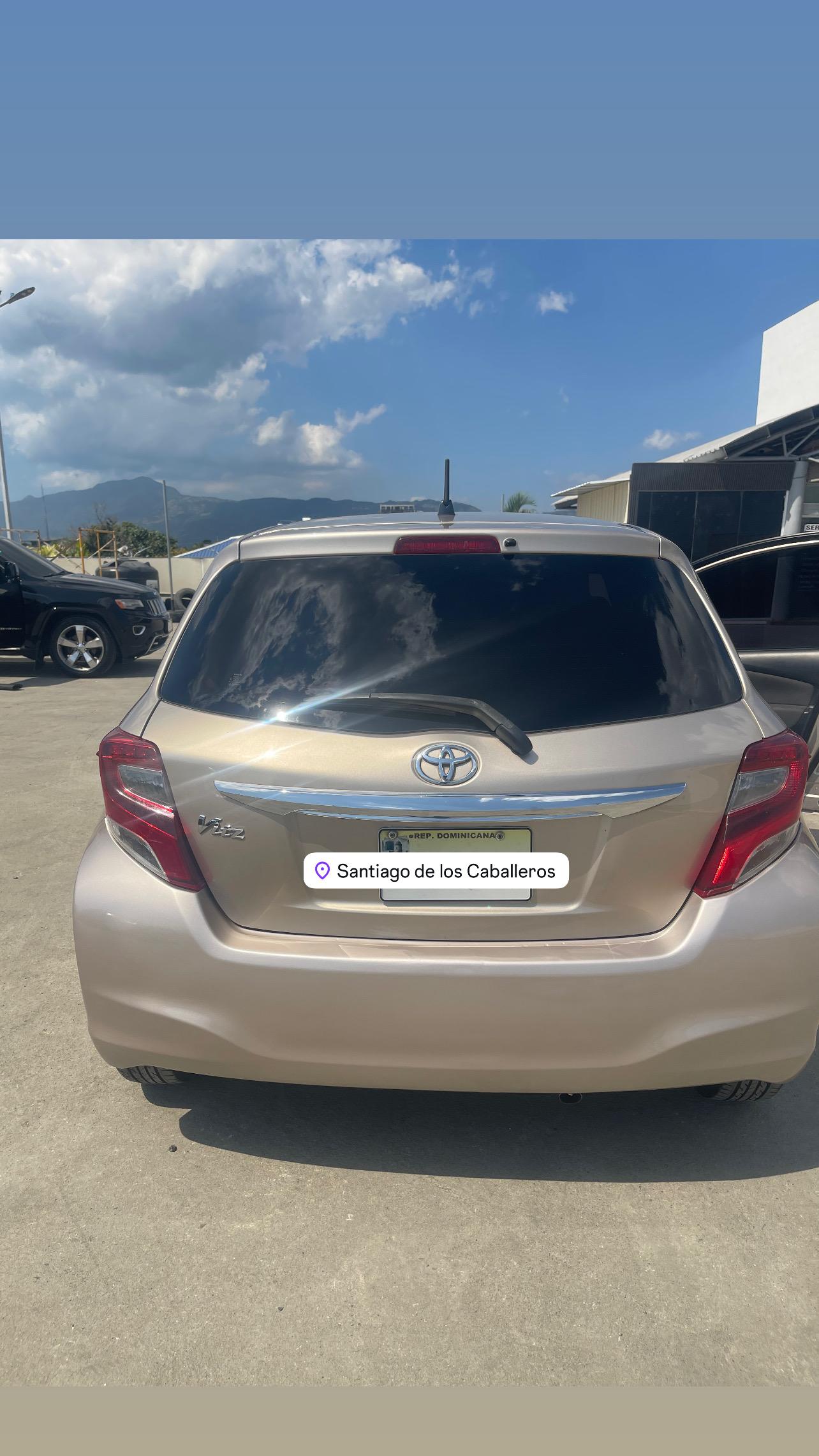 carros - vendo toyota vitz 2016 7