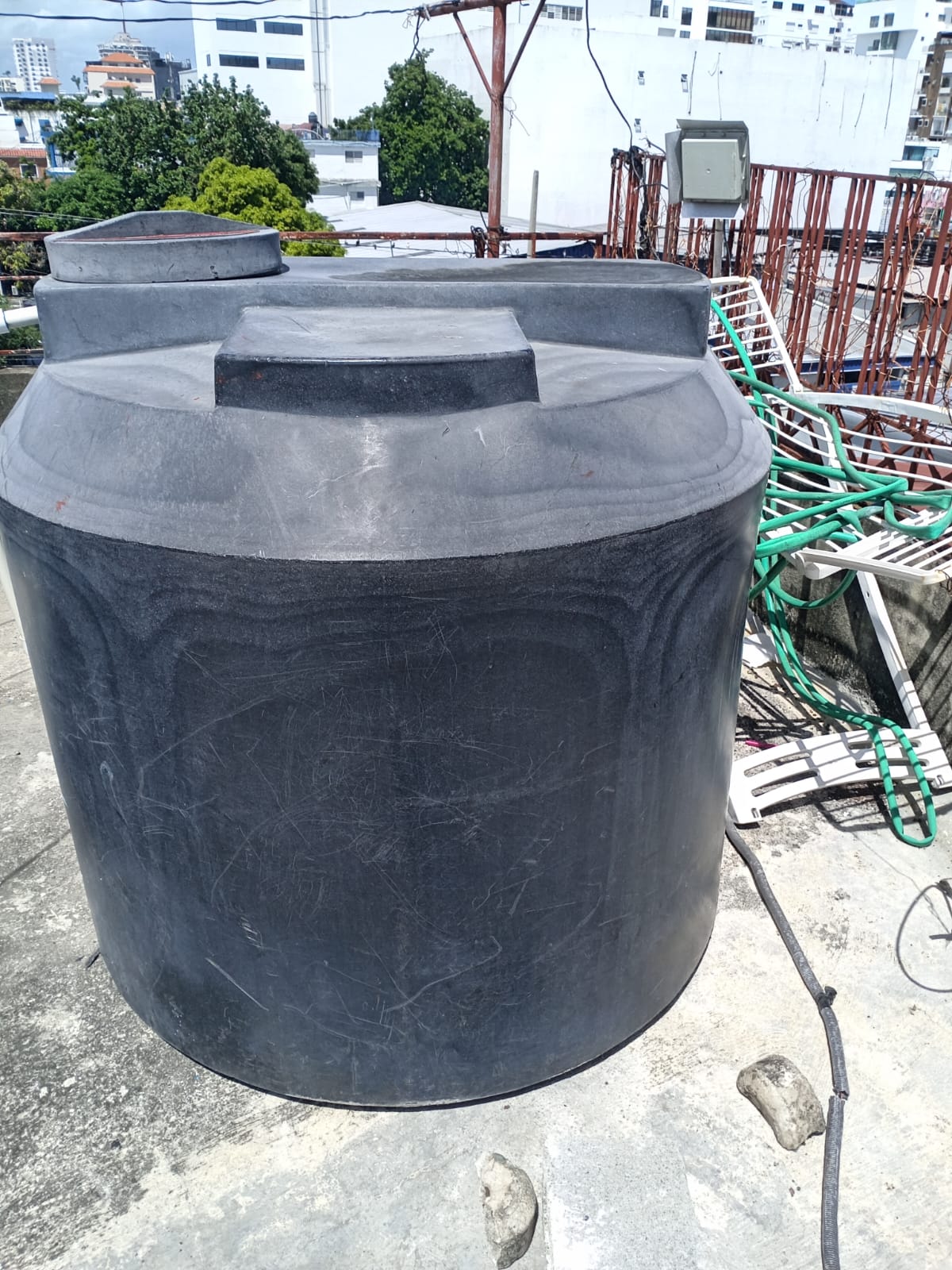 herramientas, jardines y exterior - Vendo tinacos de agua usados 2
