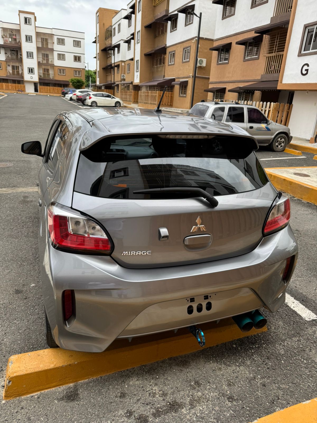 carros - Mitsubishi mirage 2021 1