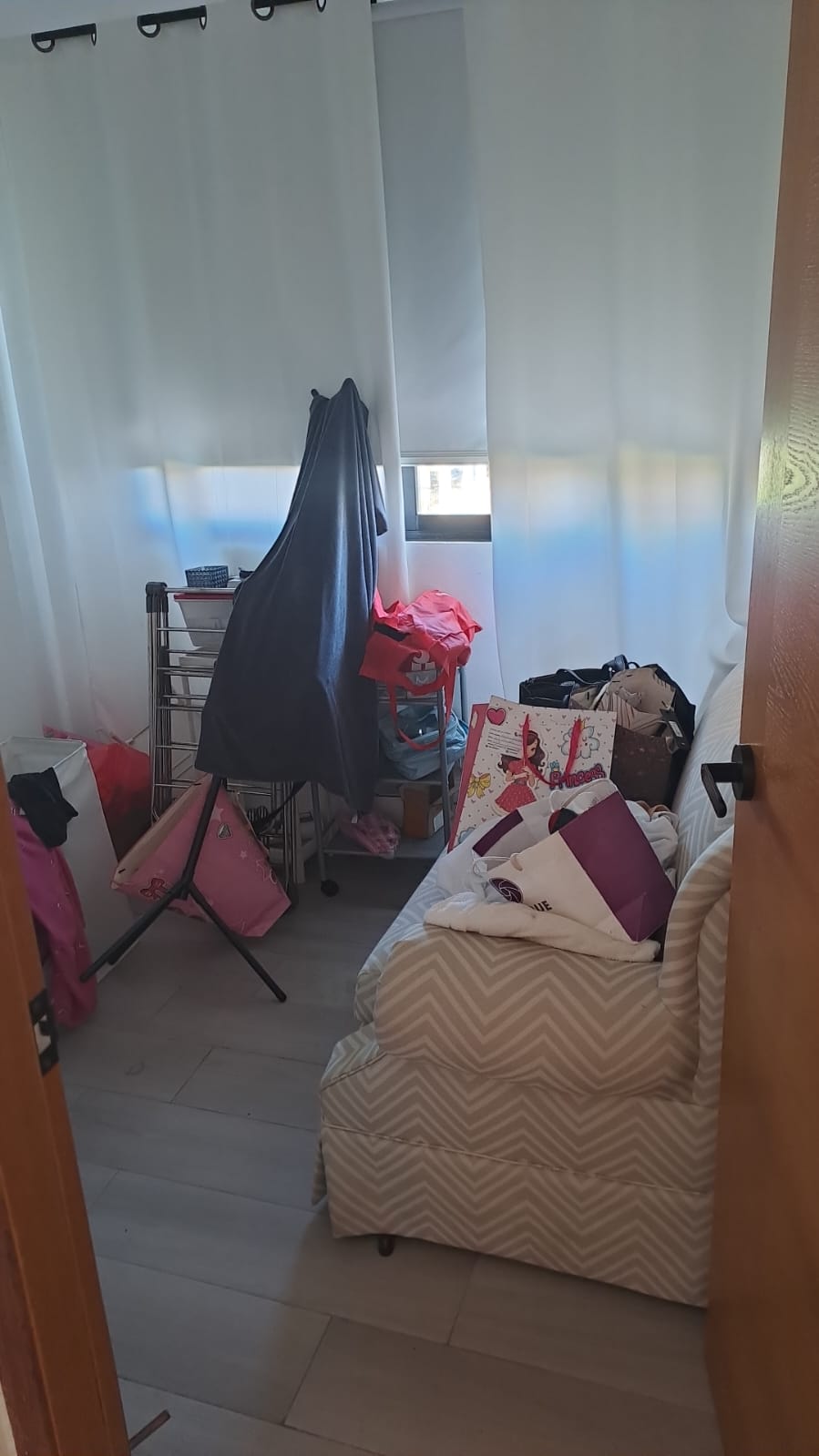 apartamentos - Apto amueblado 1 Hab + Estudio en Av Independencia 5