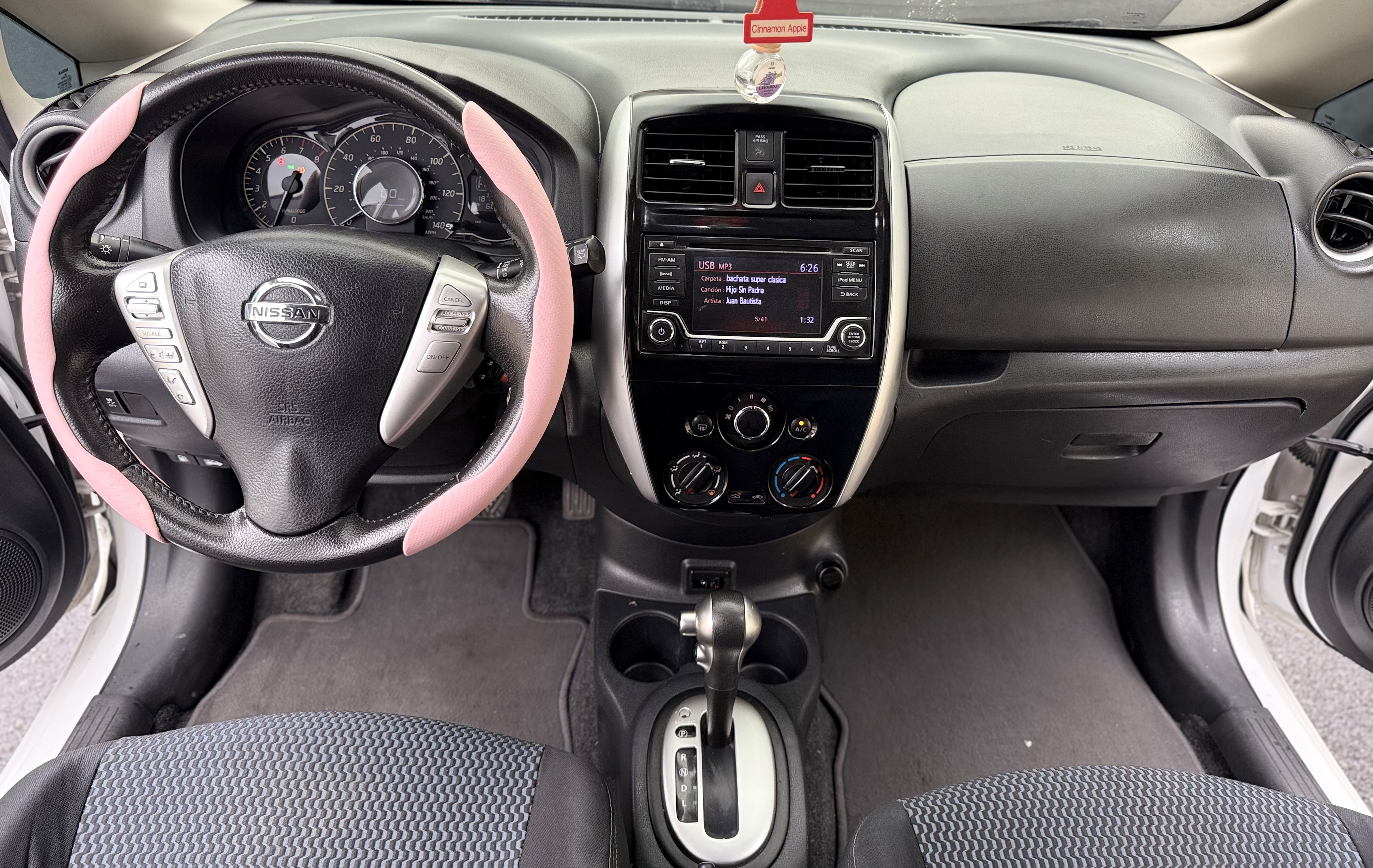 carros - Nissan Versa Note SV 2017 Americano Precio: $559,0 5