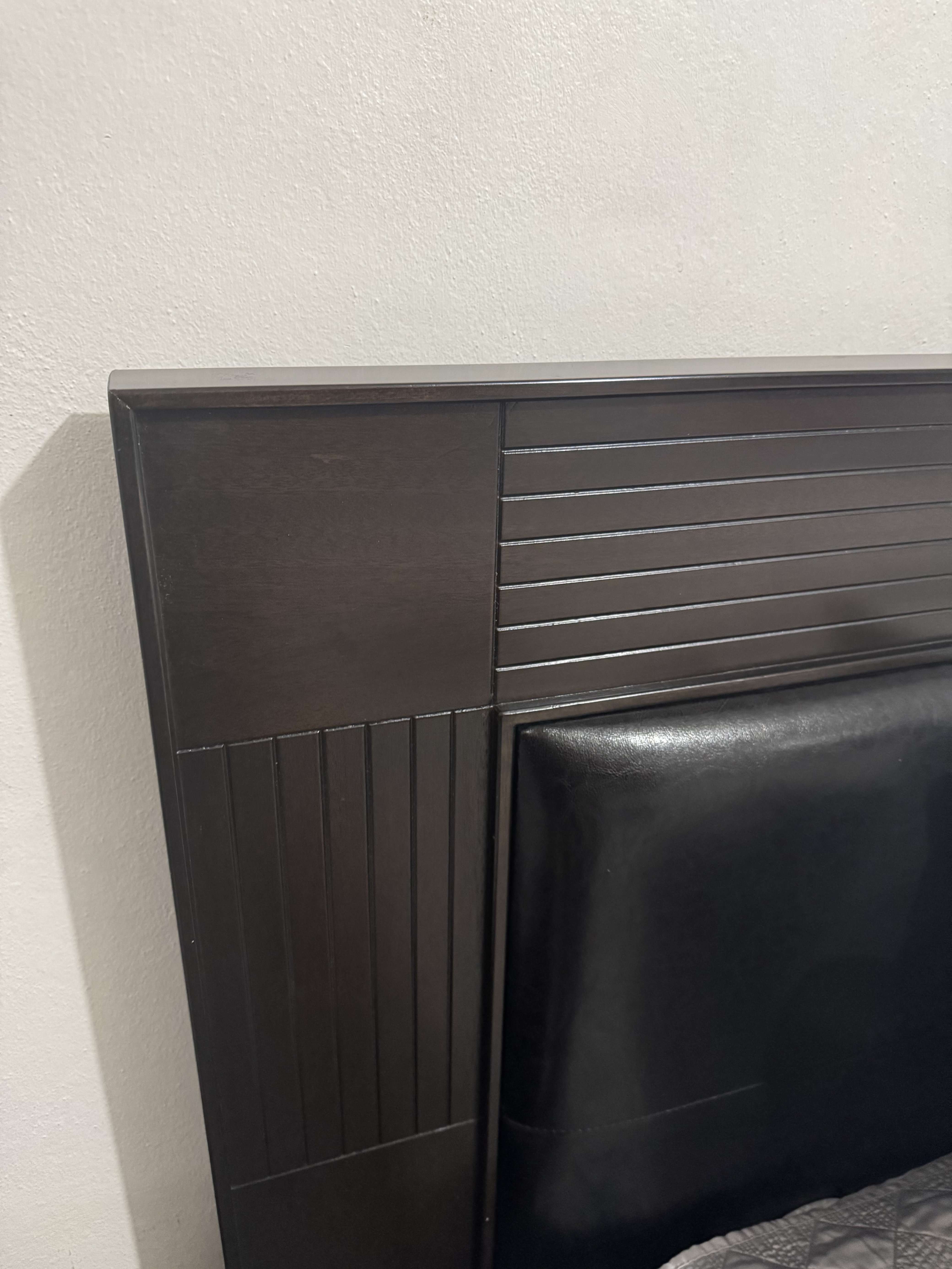 muebles y colchones - Vendo Cama King con su colchón  2