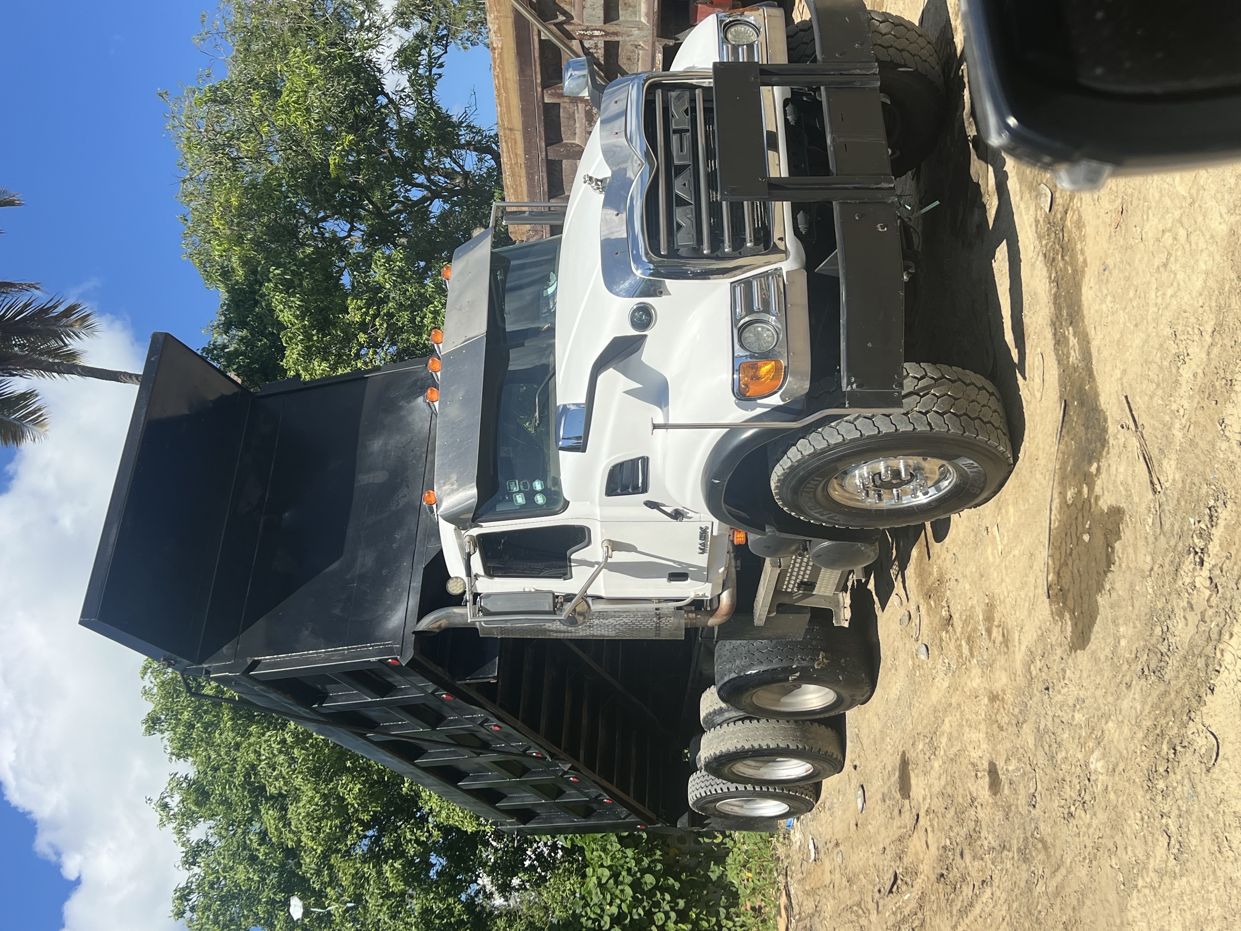 camiones y vehiculos pesados - 🚛 ¡SE VENDE CAMIÓN MACK GRANITE 2007! 💥

 0