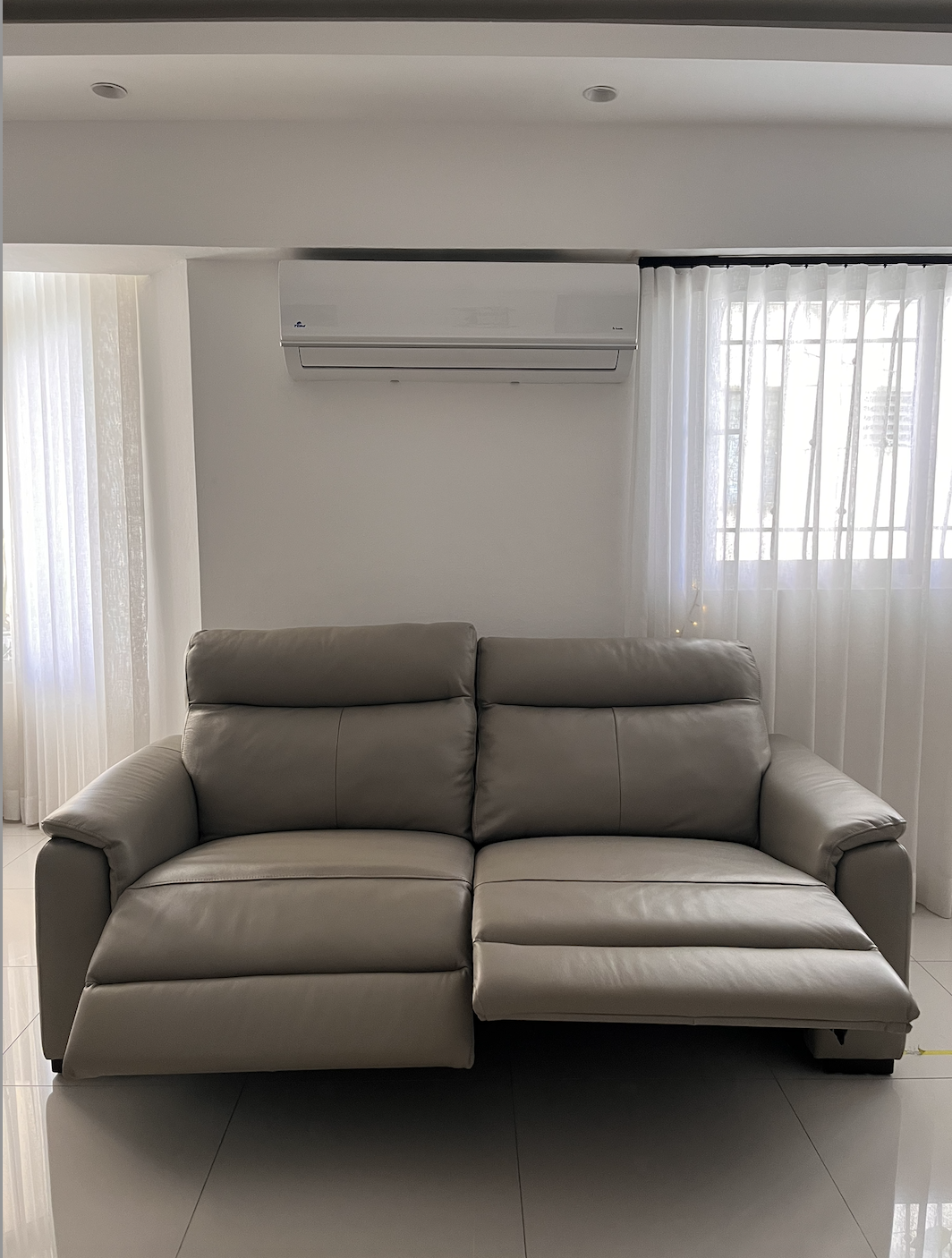 muebles y colchones - Mueble reclinable en piel  2