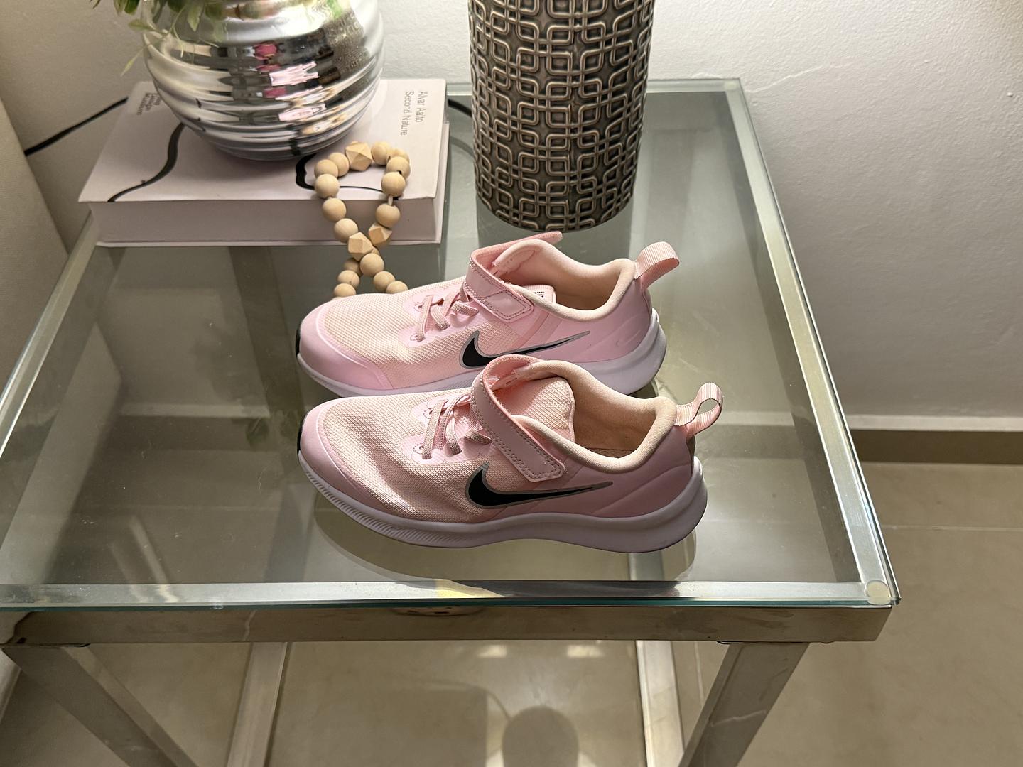 ropa y zapatos - tenis Nike originales para niña  2