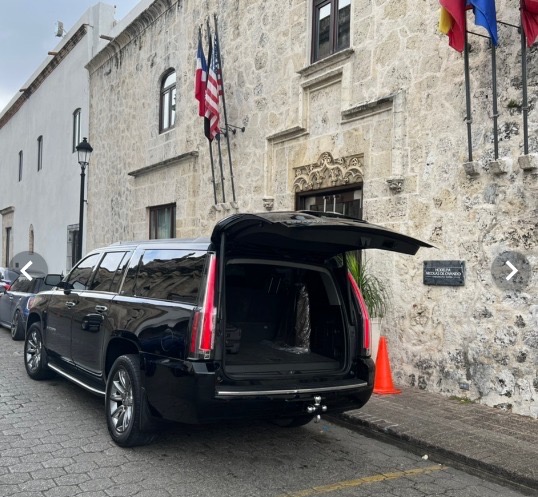 jeepetas y camionetas - Chevrolet Suburban  1