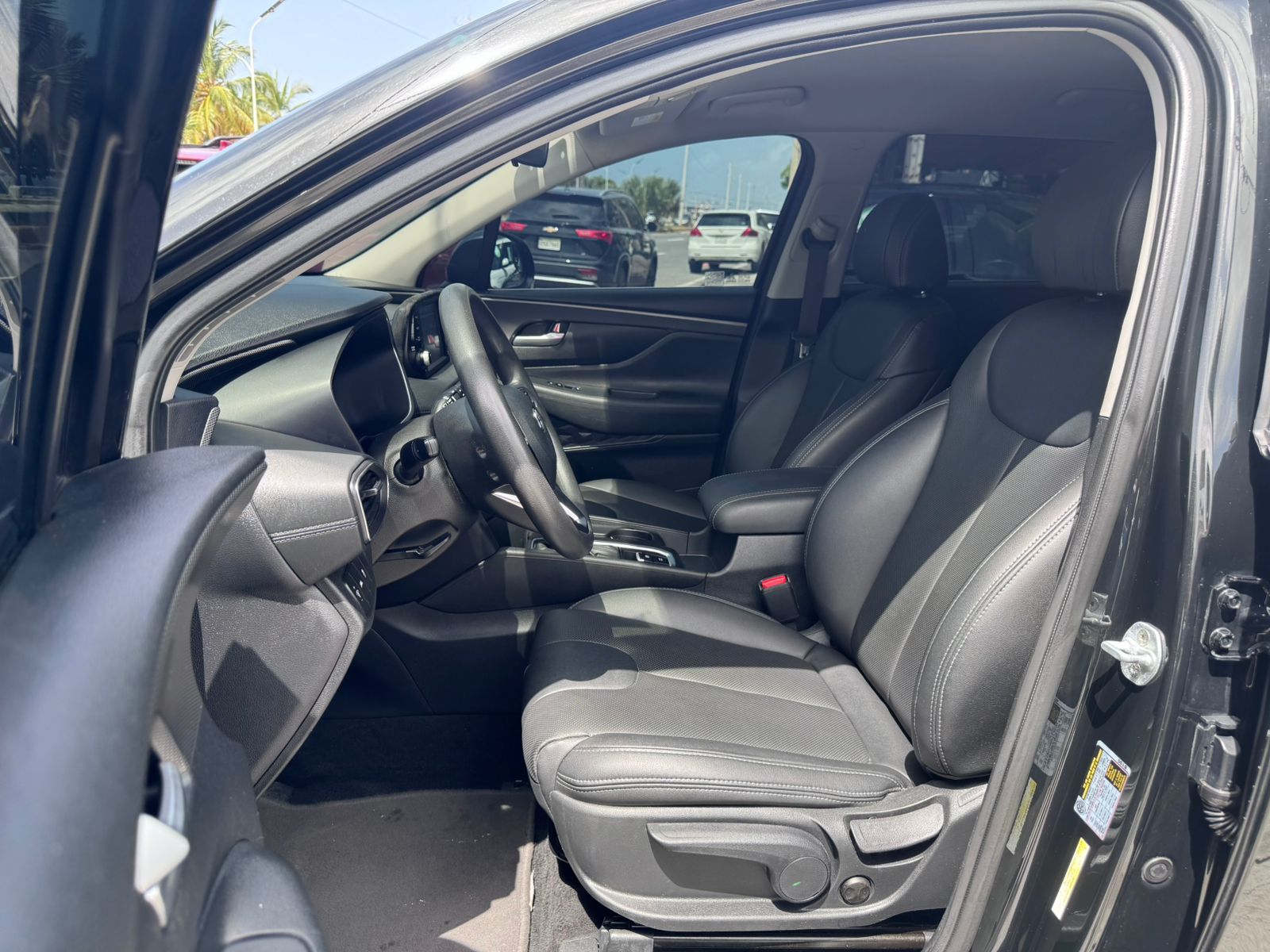 jeepetas y camionetas - Hyundai Santa Fe SE 2020 4