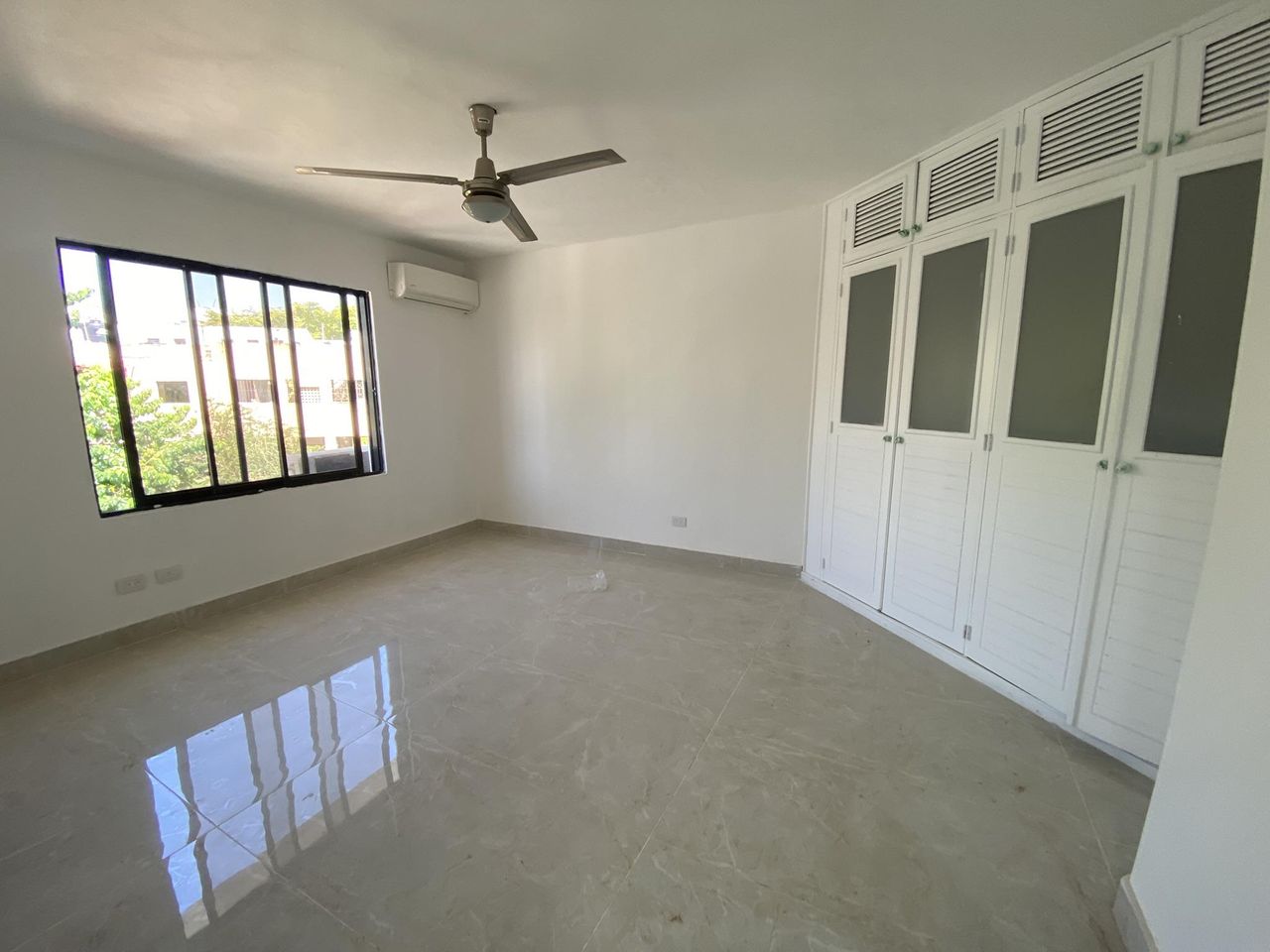 apartamentos - Apartamento en Venta en Evaristo Morales 5