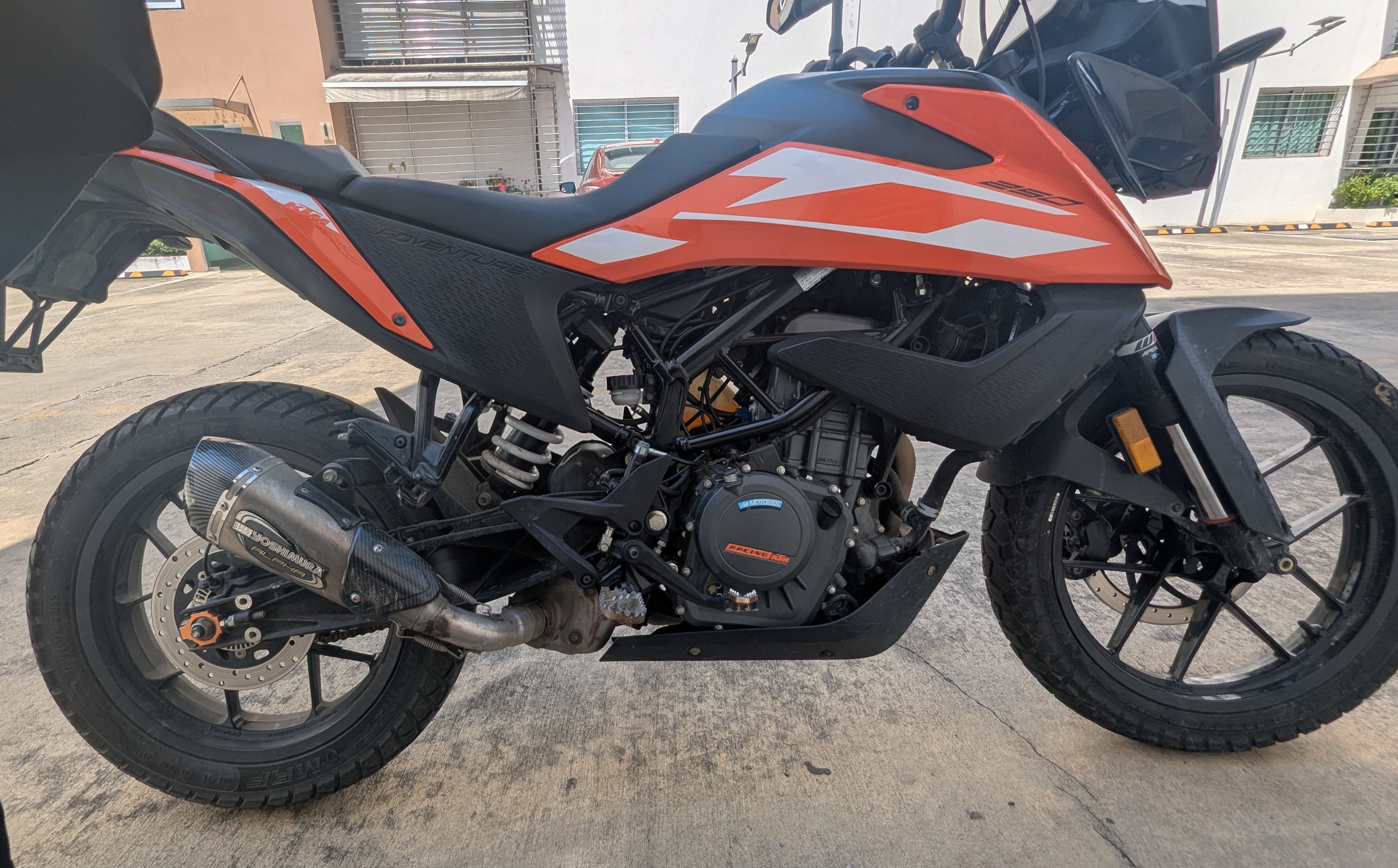 motores y pasolas - KTM ADVENTURE 250 AÑO 2021 1