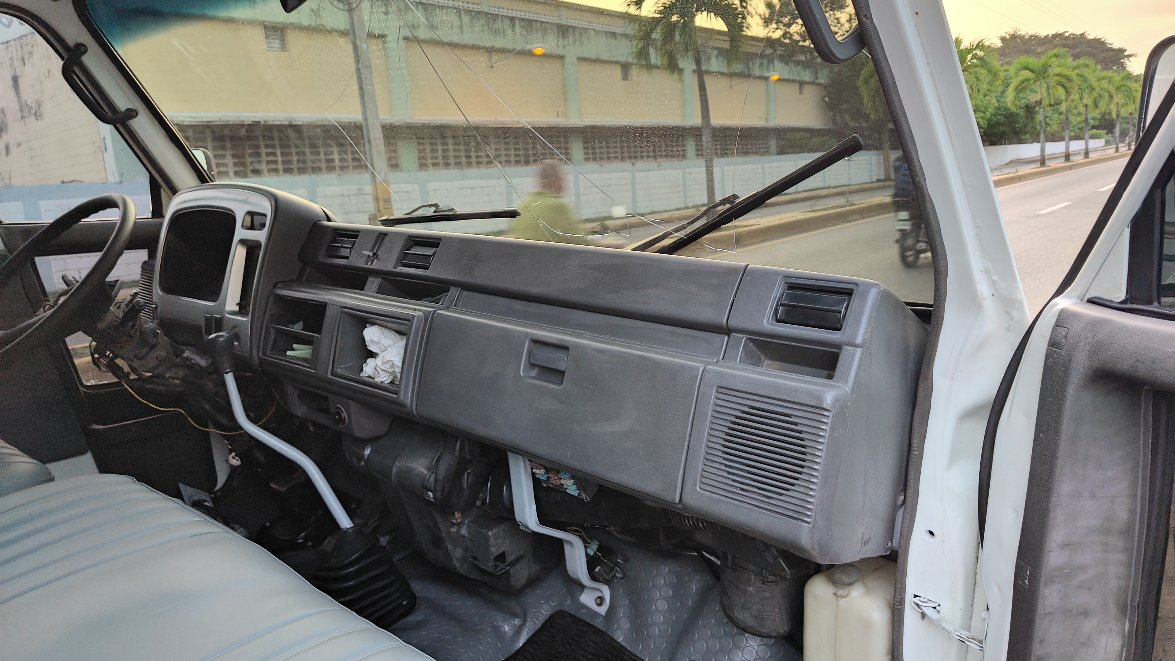 camiones y vehiculos pesados - En venta camión Daihatsu en buenas condiciones  6