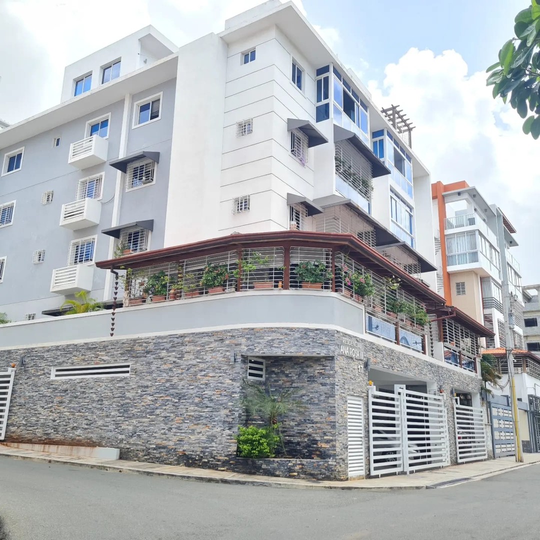 apartamentos - Avenida independencia km 7, Distrito nacional. Urbanización los Jardines del sur 0