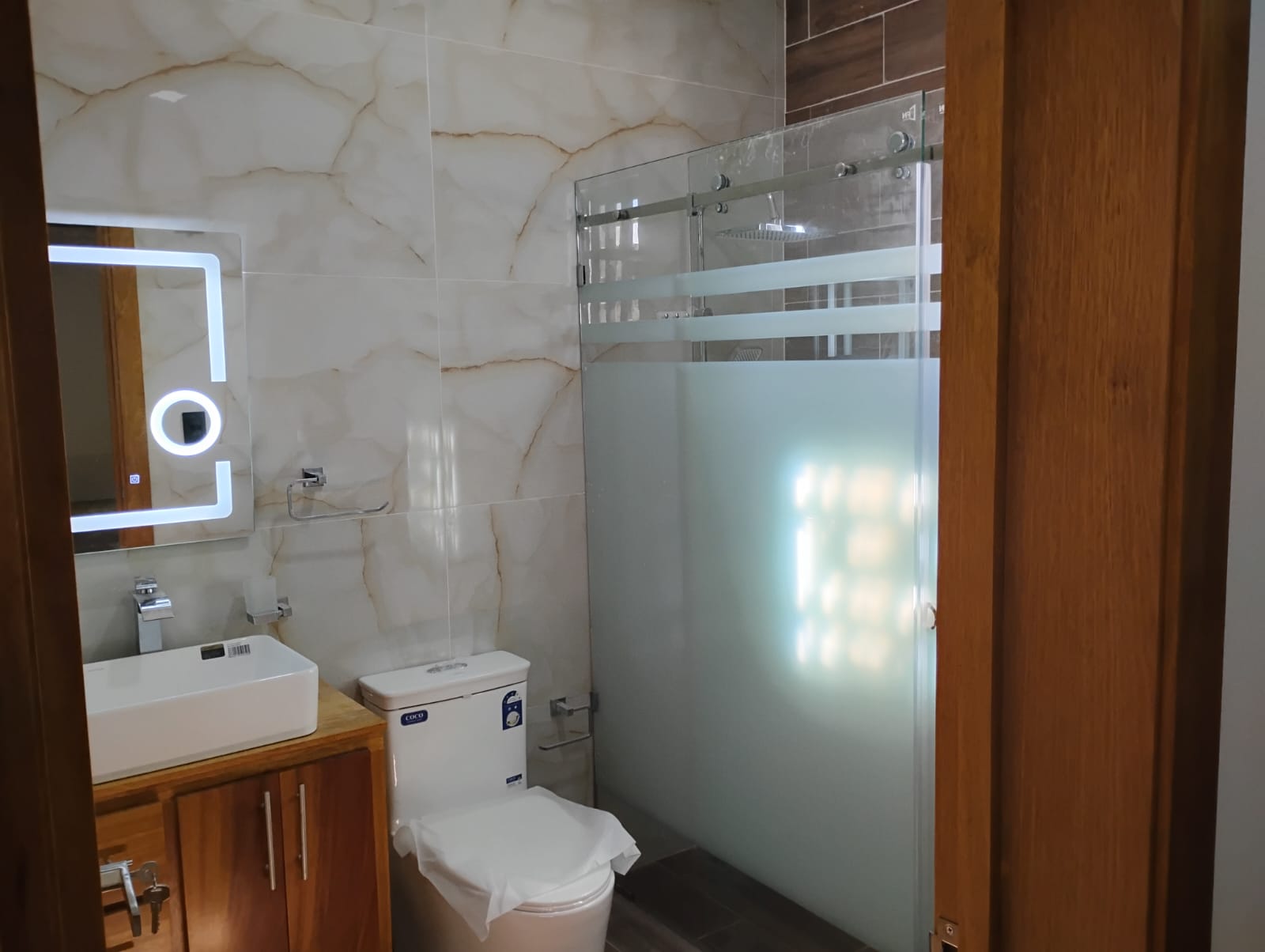 casas - Tu Habitat ideal puede estar en los Prados, en esta moderna y hermosa casa. 8