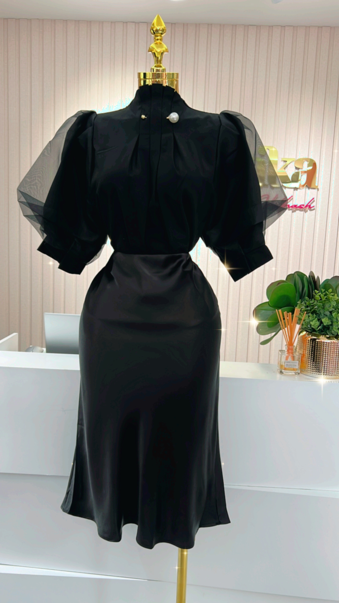 negocios en venta - tienda de ropa de mujer moderna y Elegante . 3