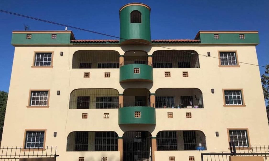 otros inmuebles - Venta De Edificio De 6 Apartamentos Cerca De La Playa La Romana