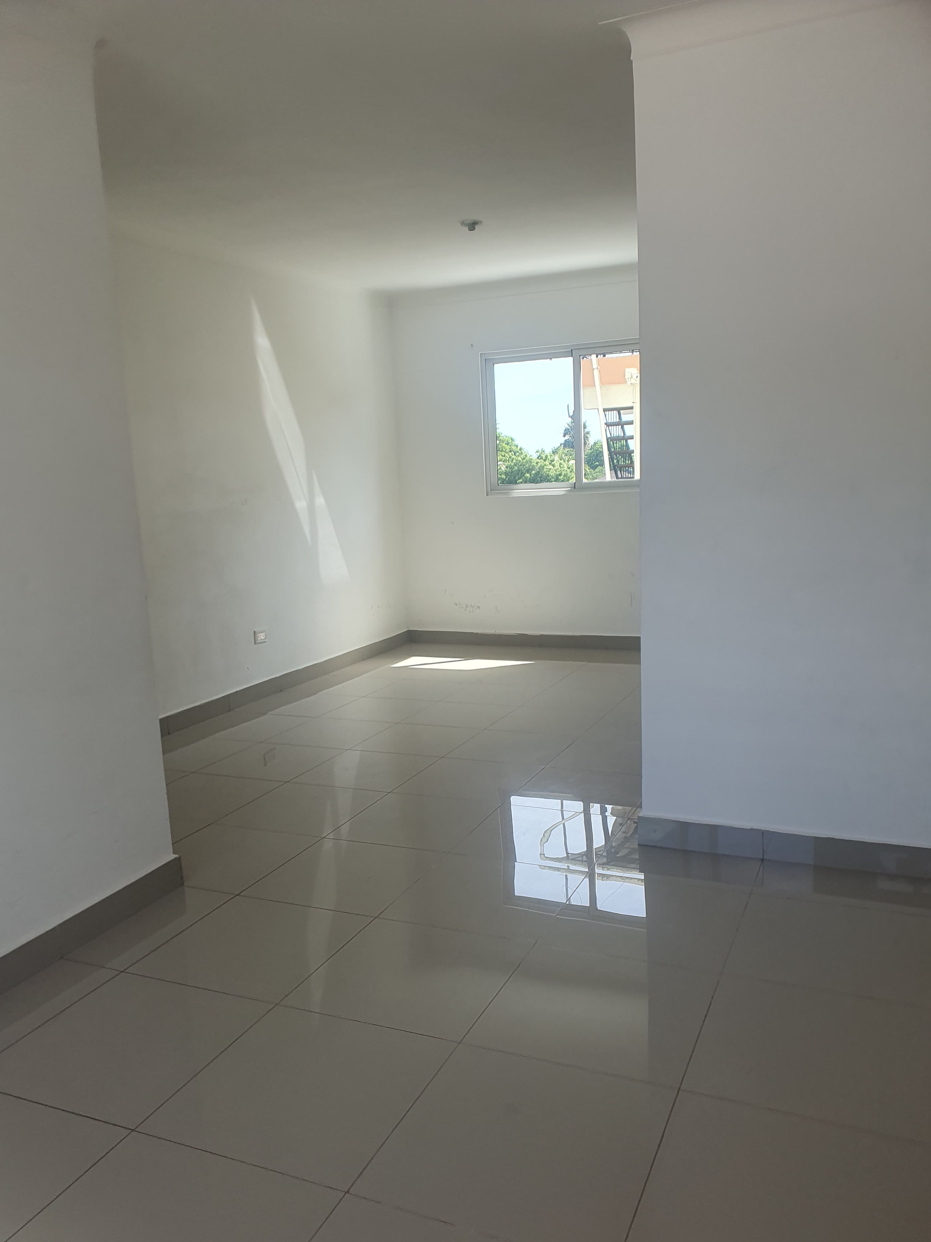 apartamentos - APARTAMENTO EN RENTA EN LLANOS DE GURABO.