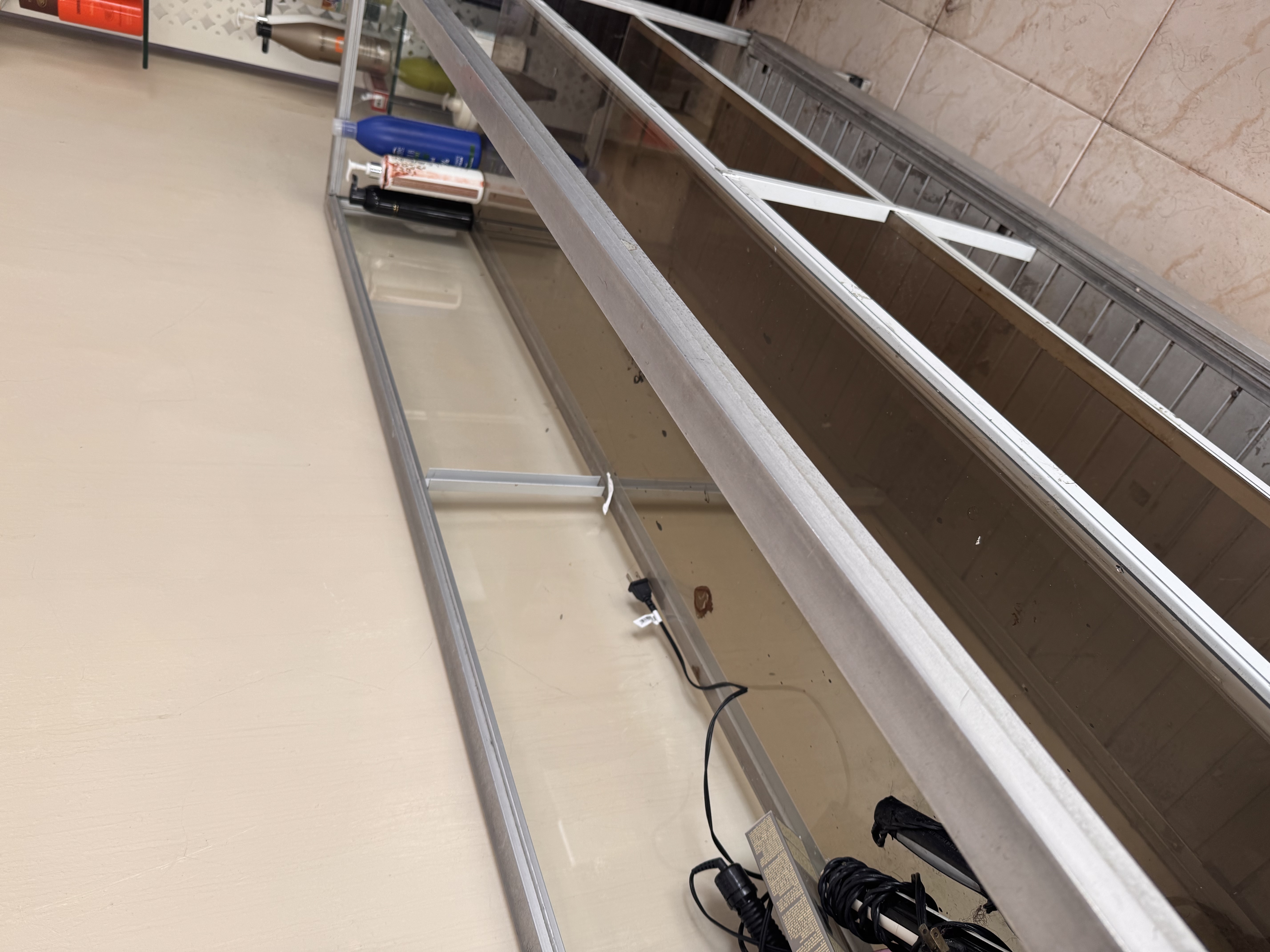 equipos profesionales - Vitrina ideal para negocios  2