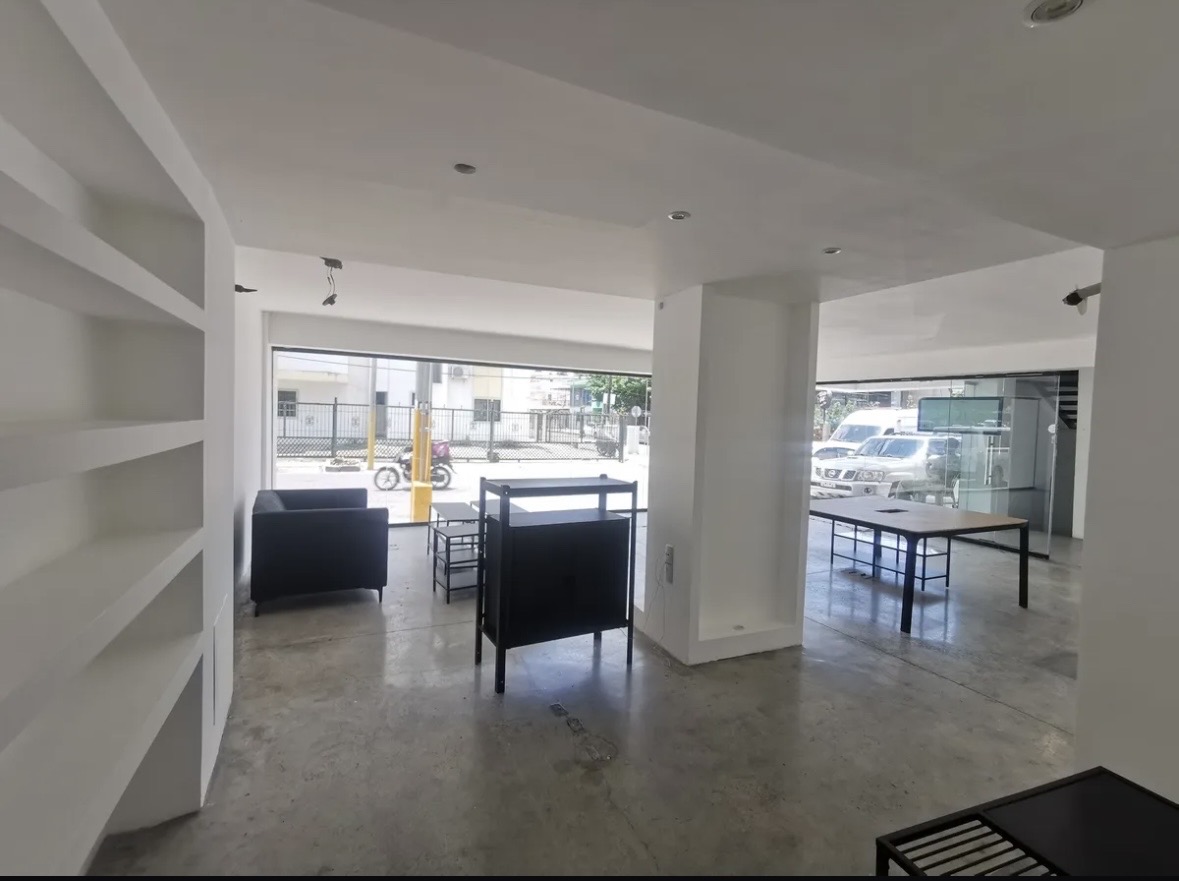 oficinas y locales comerciales - LOCAL COMERCIAL  4