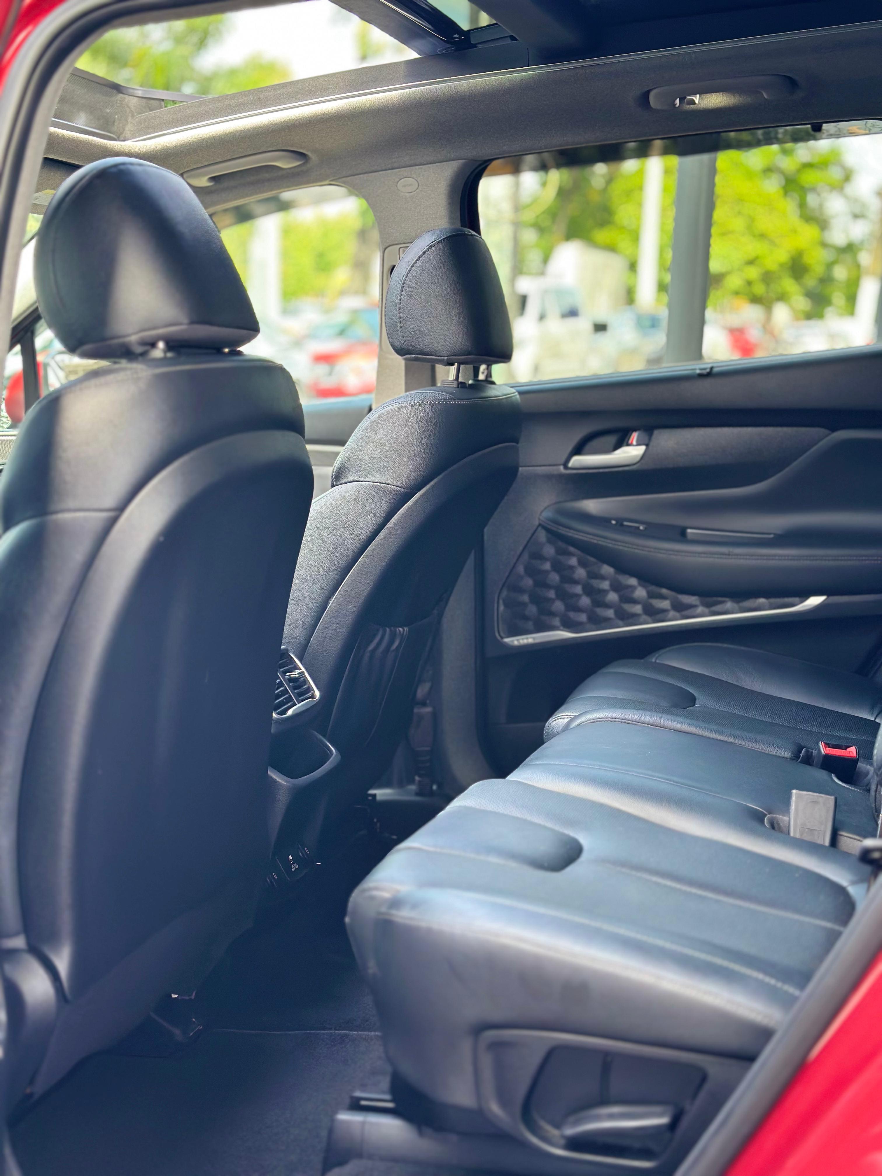 jeepetas y camionetas - 2019 HYUNDAI SANTA FE ULTIMATE CLEAN CARFAX 4