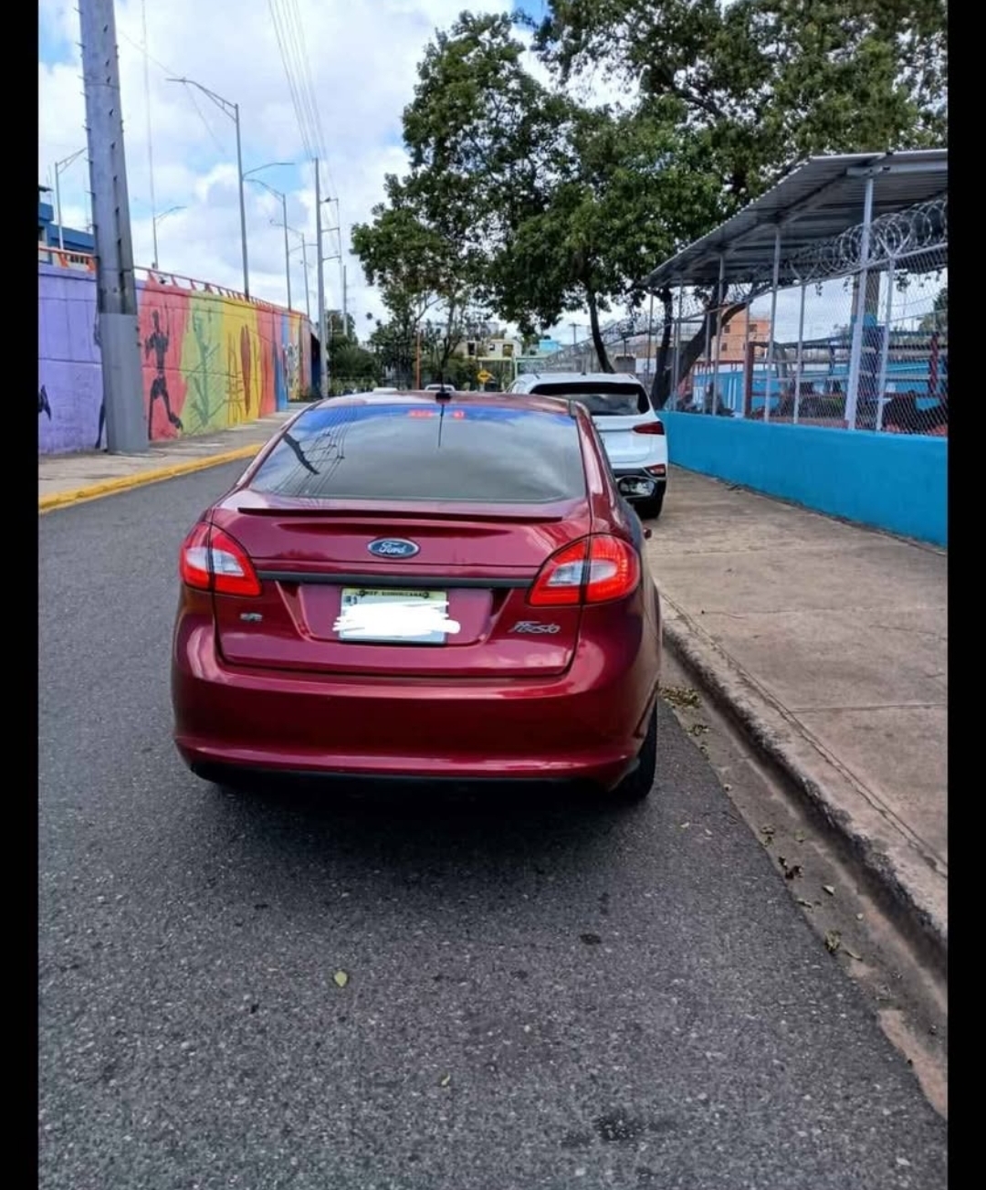 carros - Se vende Ford fiesta 2013  2