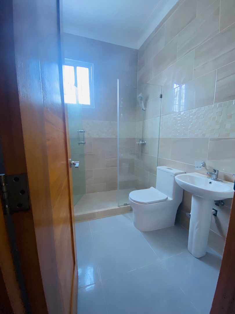 casas - CASA EN VENTA EN SANTIAGO DE LOS CABALLEROS PRÓXIMO AL JARDÍN BOTÁNICO  5