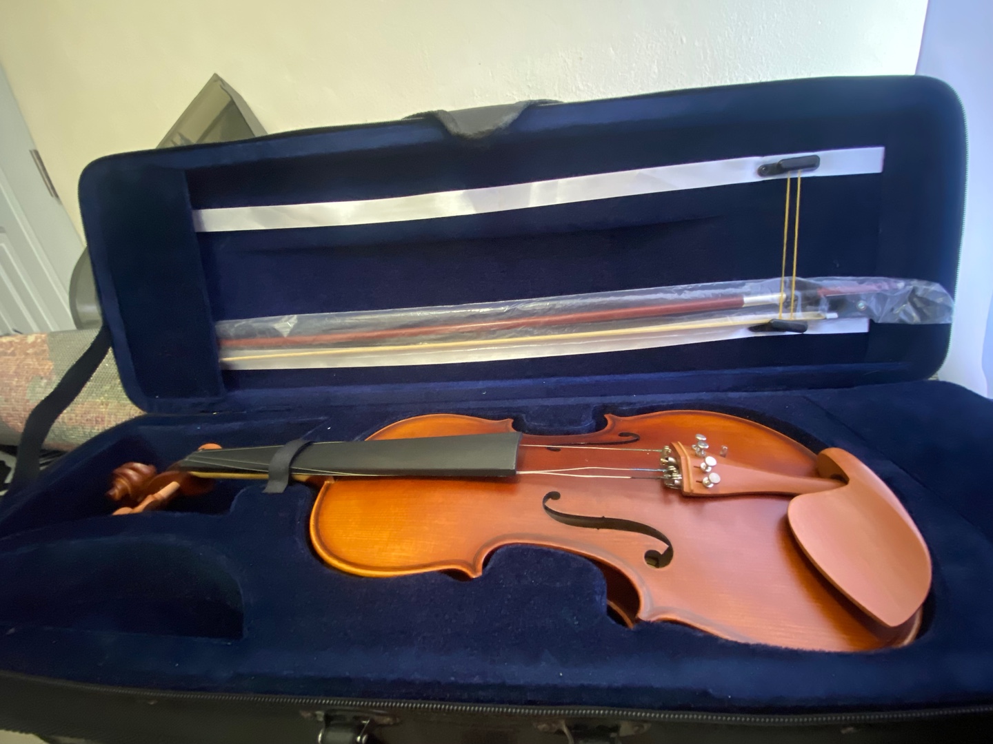 instrumentos musicales - Violín , mavic 4x4 nuevo una sola vez usado, le falta una cuerda 2