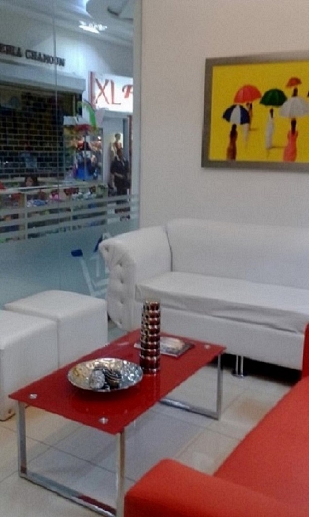 oficinas y locales comerciales - OPORTUNIDAD Vendo Local Comercial en Plaza Central 2