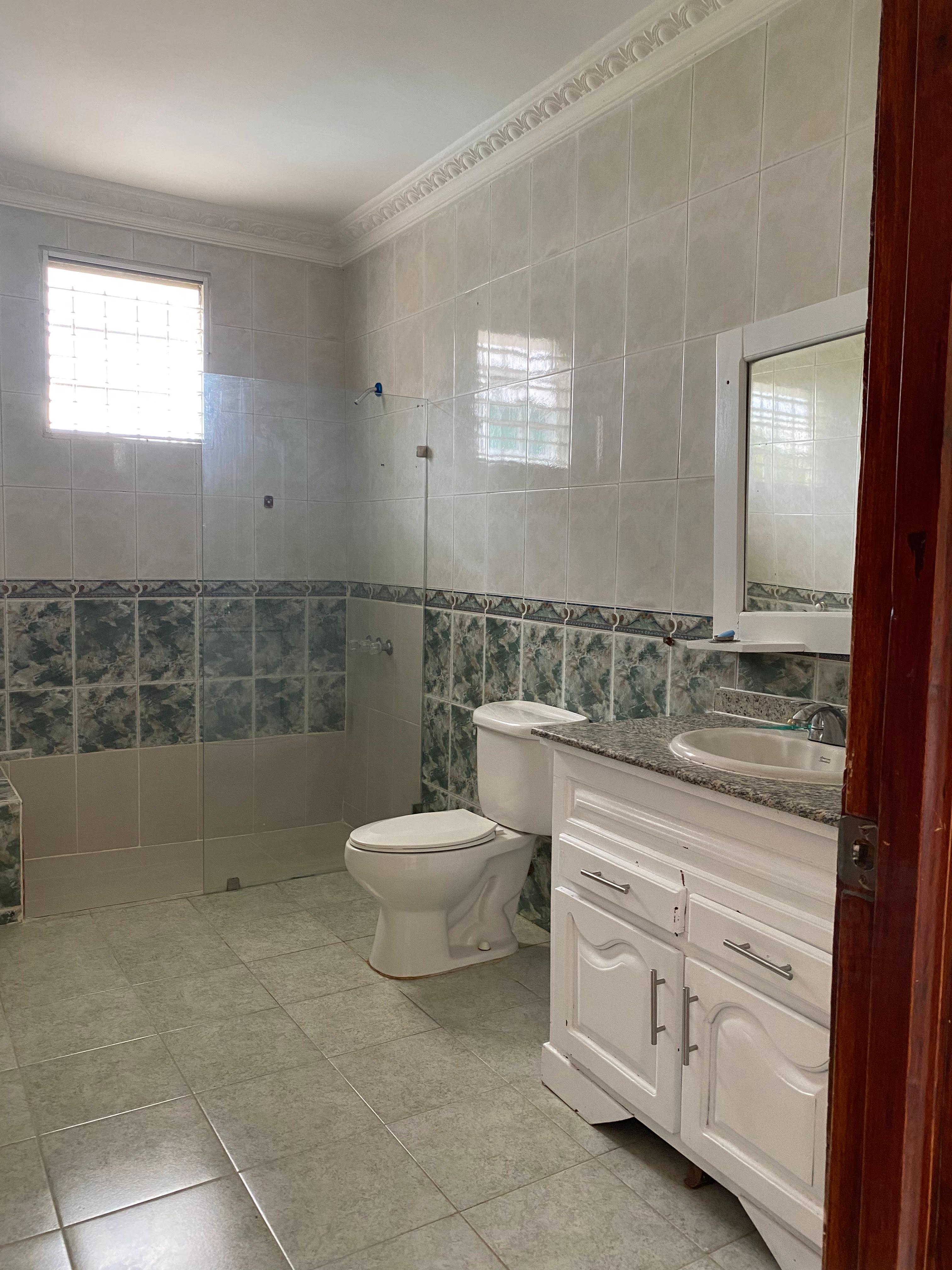 casas - Venta de Casa en Vista Hermosa 4