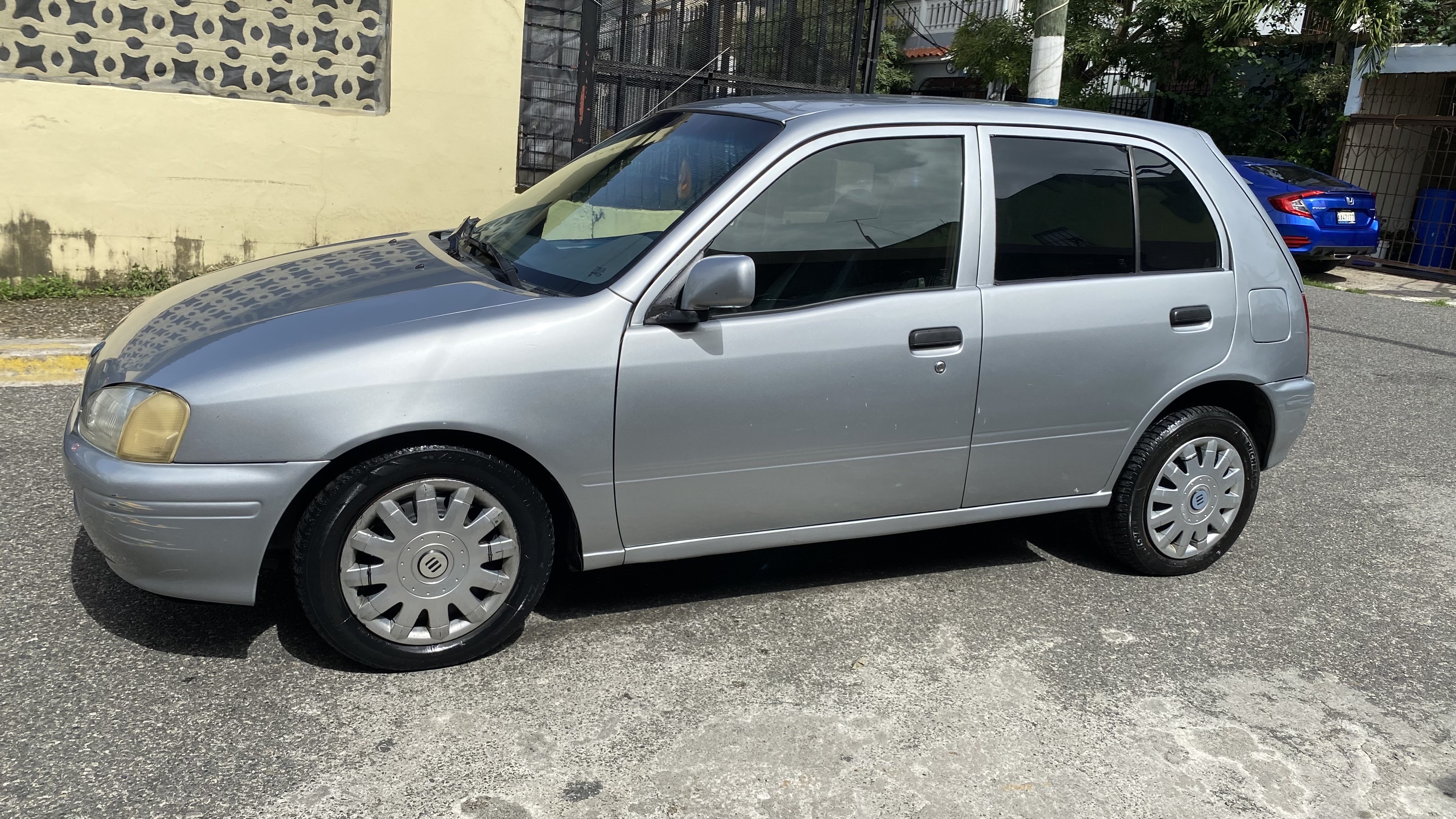 carros - Toyota starlet  8