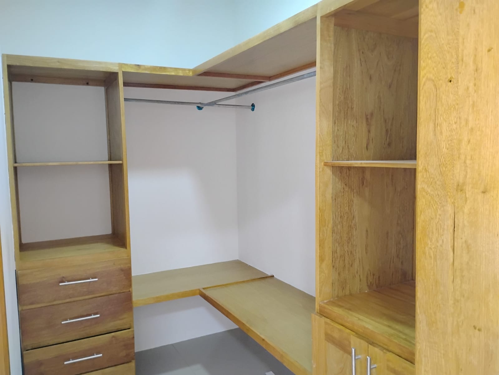 casas - Tu Habitat ideal puede estar en los Prados, en esta moderna y hermosa casa. 9