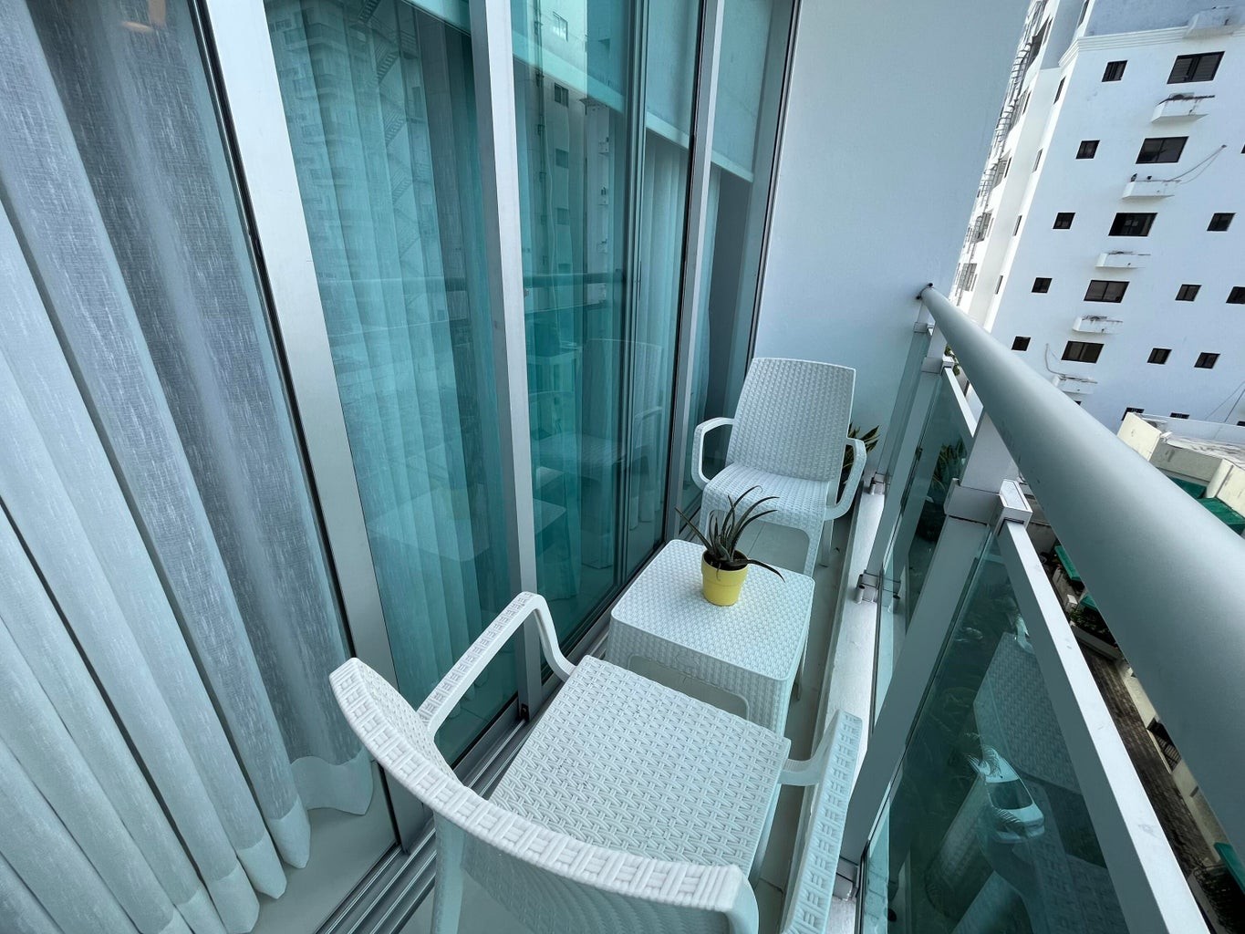 apartamentos - Precioso Apartamento en Piantini,  amueblado y totalmente equipado 8
